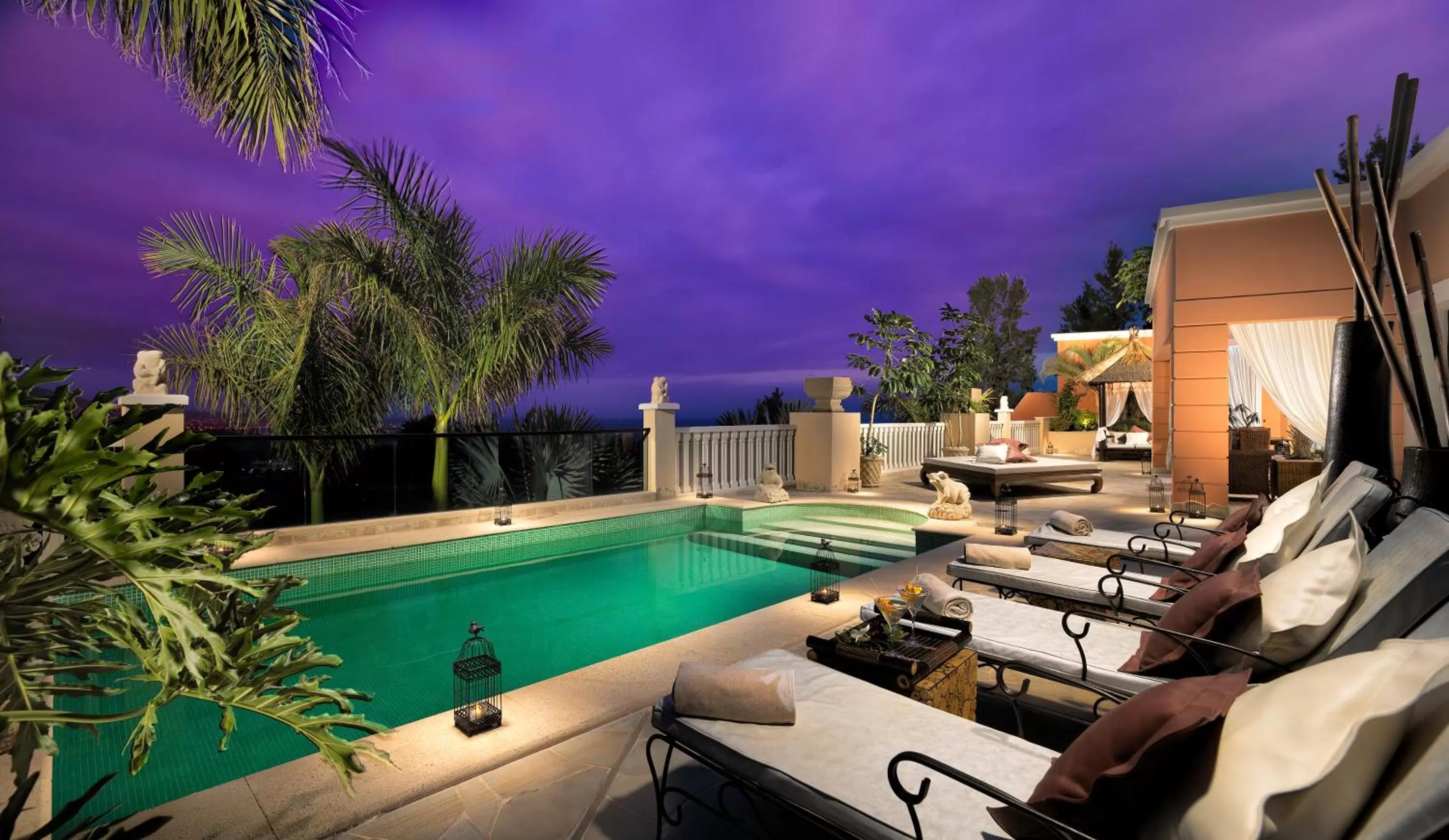 Balcony/Terrace in Royal Garden Villas, Luxury Hotel