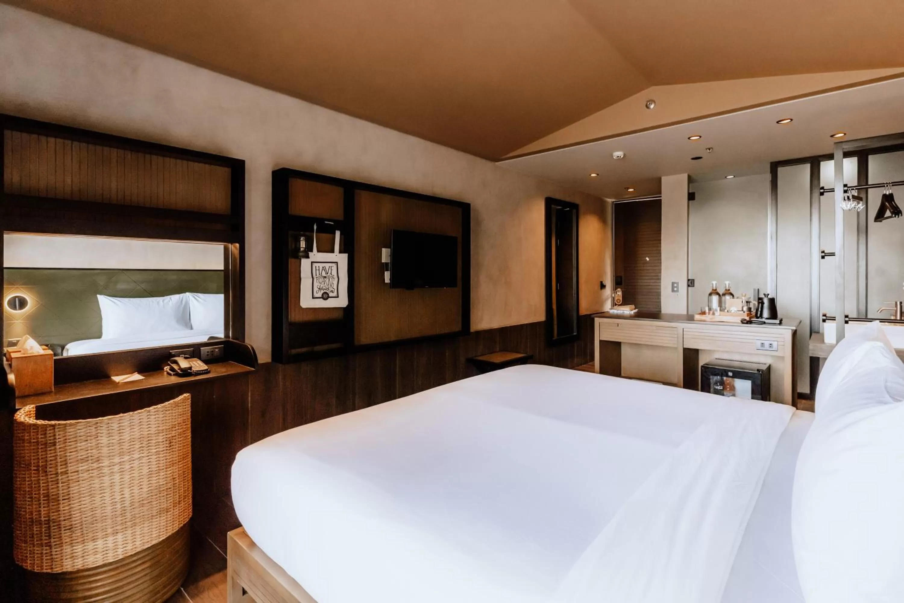 Bed in The Funny Lion - El Nido