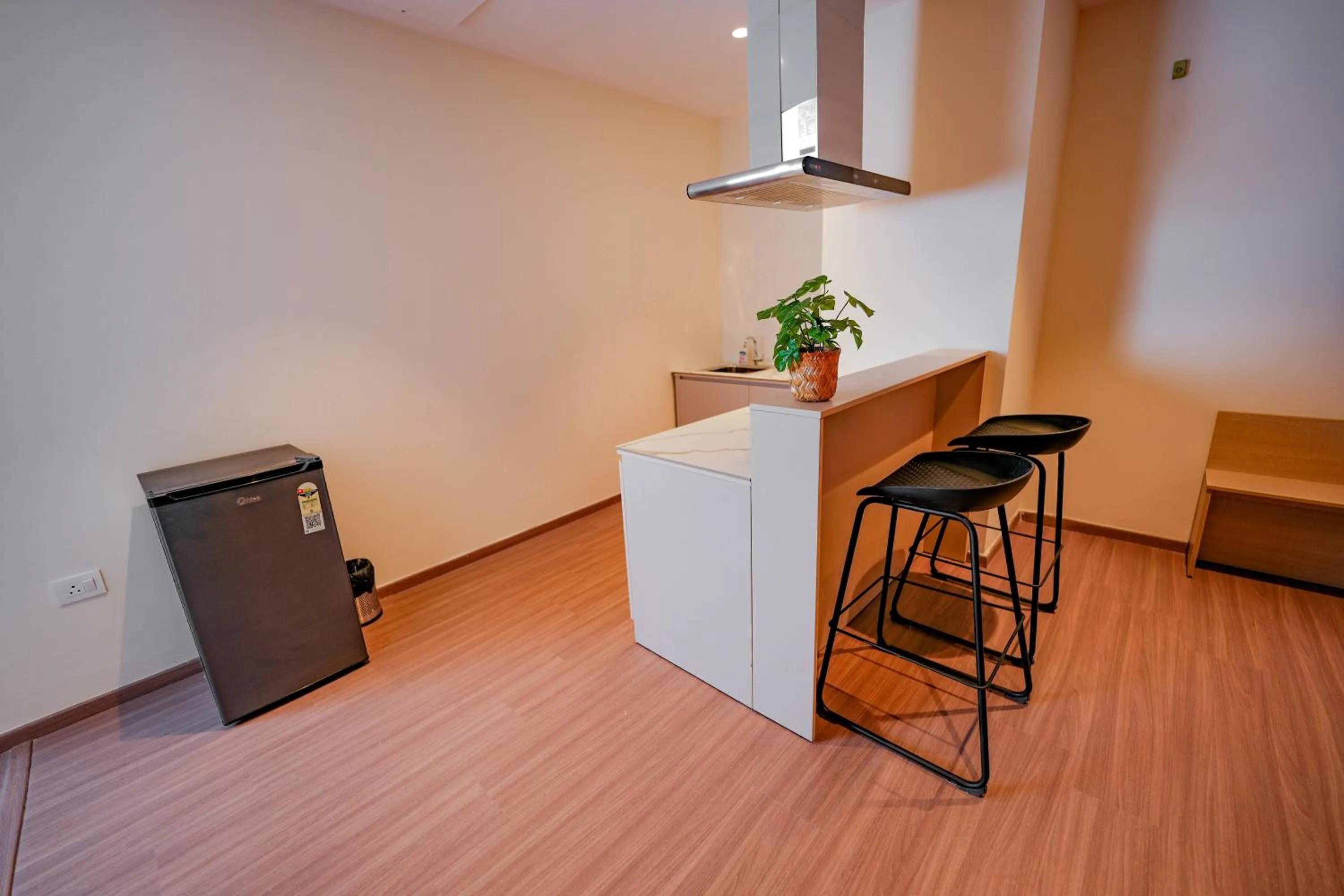 Dining area in Casa Hotel & Suites, Gachibowli, Hyderabad