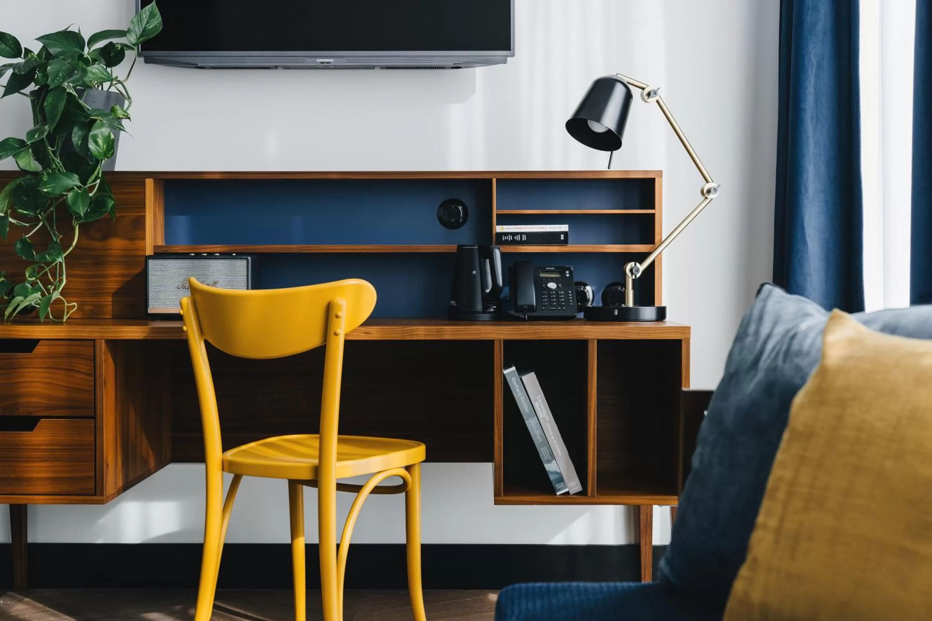 Decorative detail in Hotel Gilbert