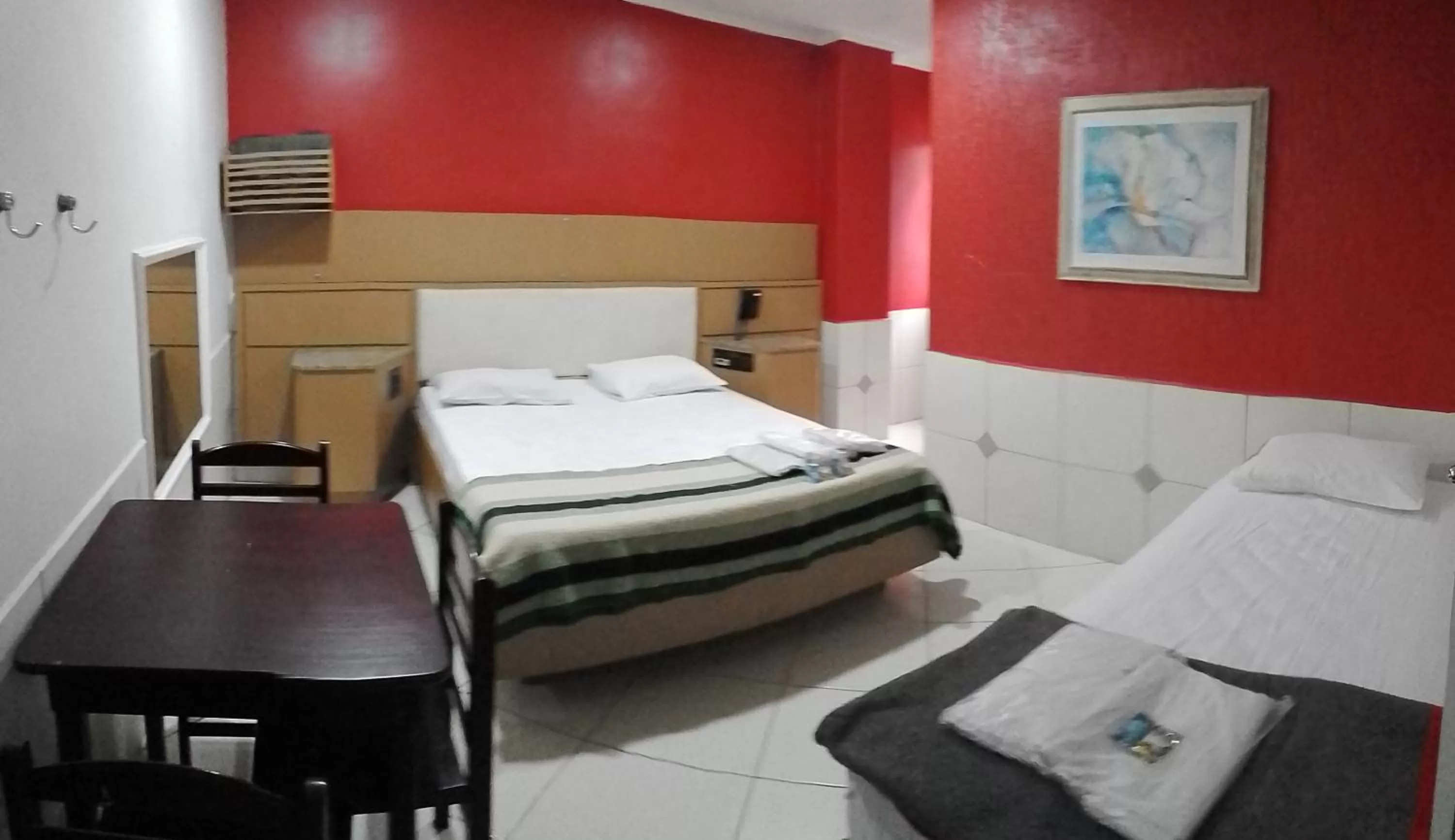 Bed in Hotel Smart Inn