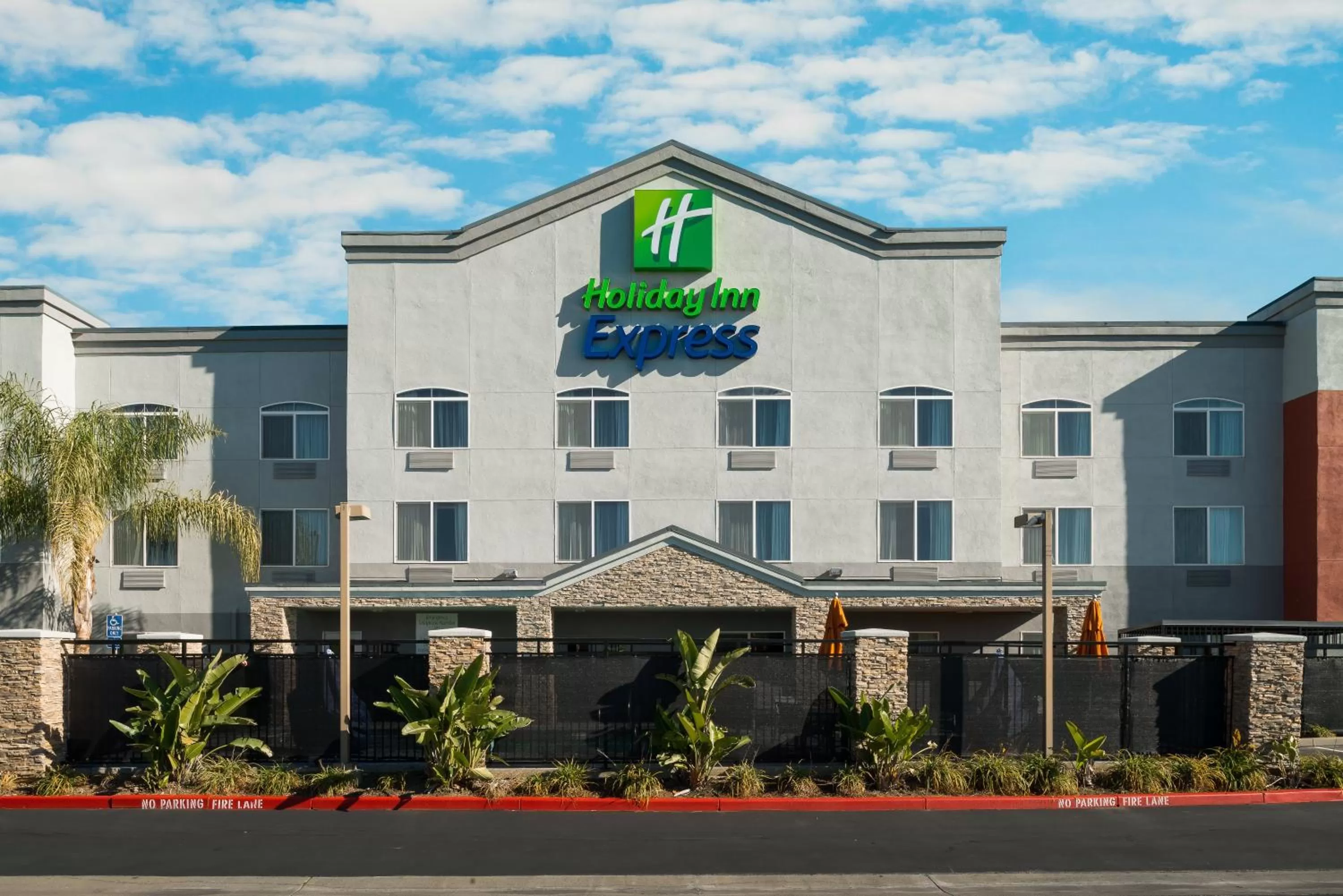 Property building in Holiday Inn Express Rocklin - Galleria Area by IHG