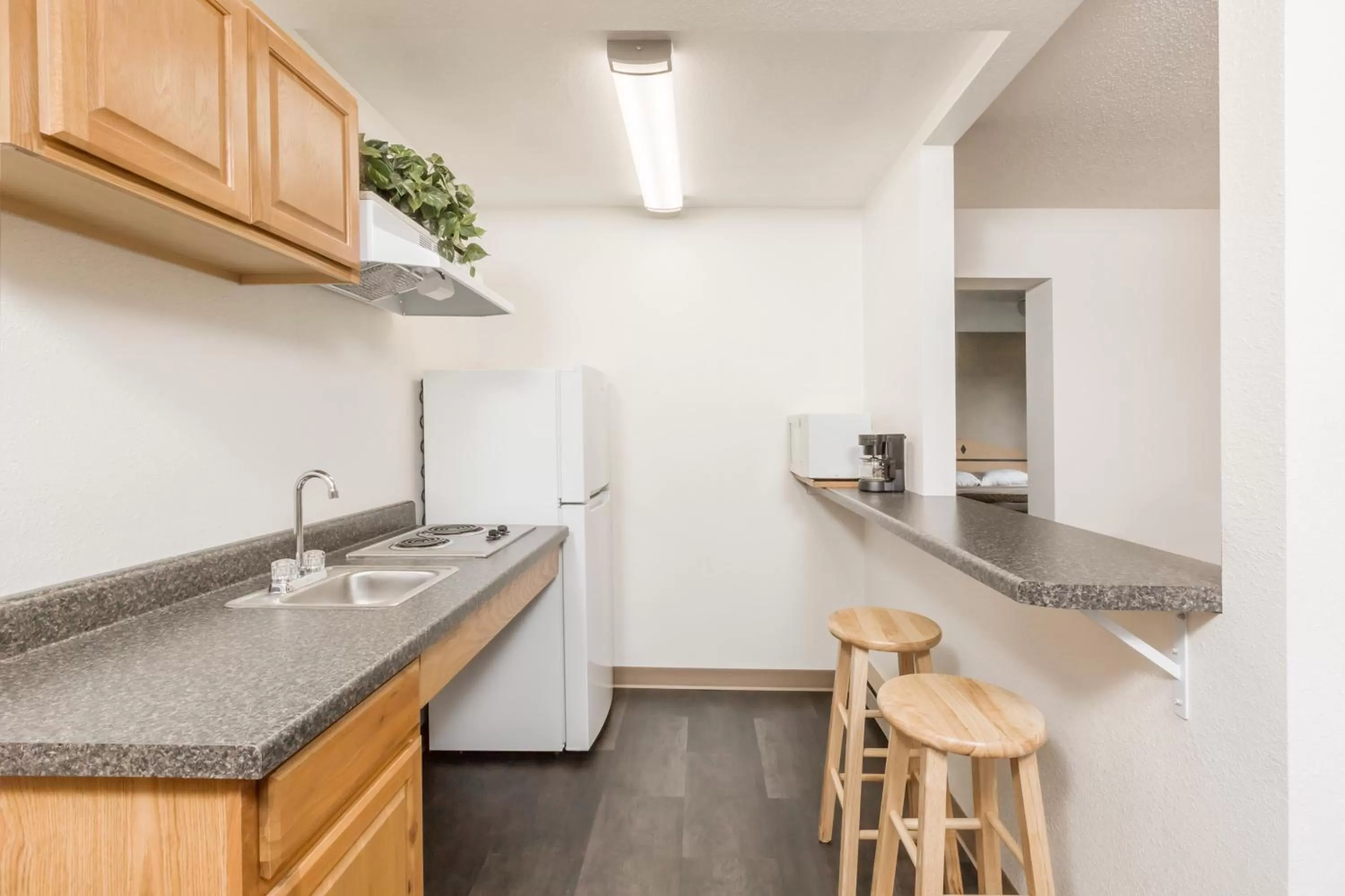 Kitchen or kitchenette in Americas Best Value Inn & Suites Atlantic