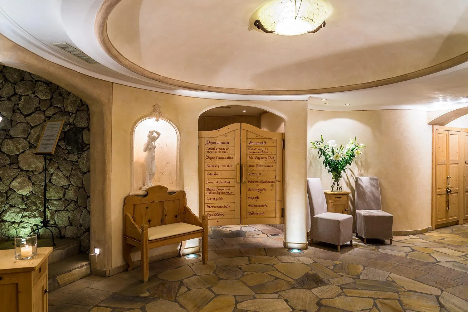 Lobby or reception in Kolfuschgerhof Mountain Resort