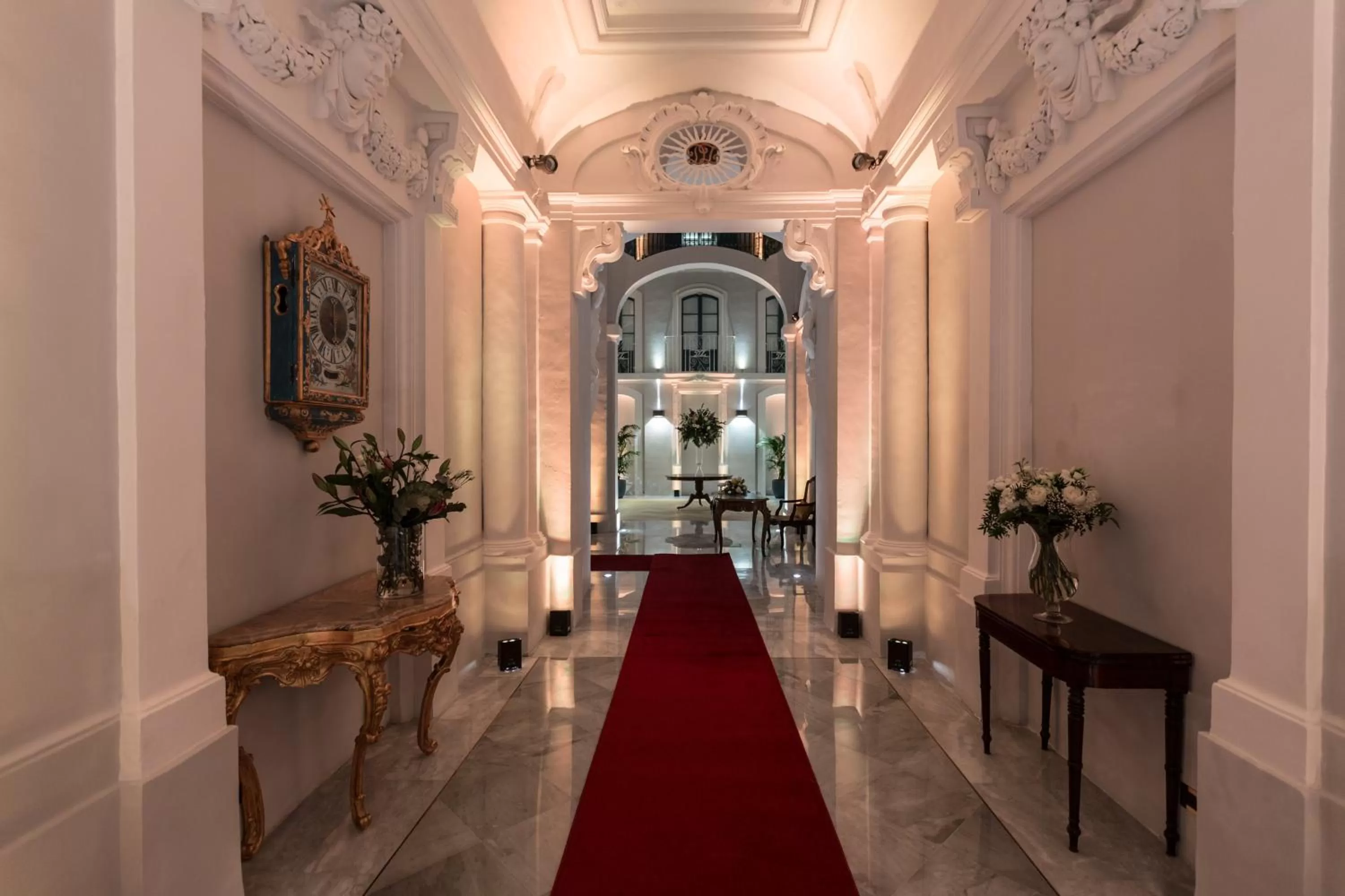 Facade/entrance in Domus Zamittello