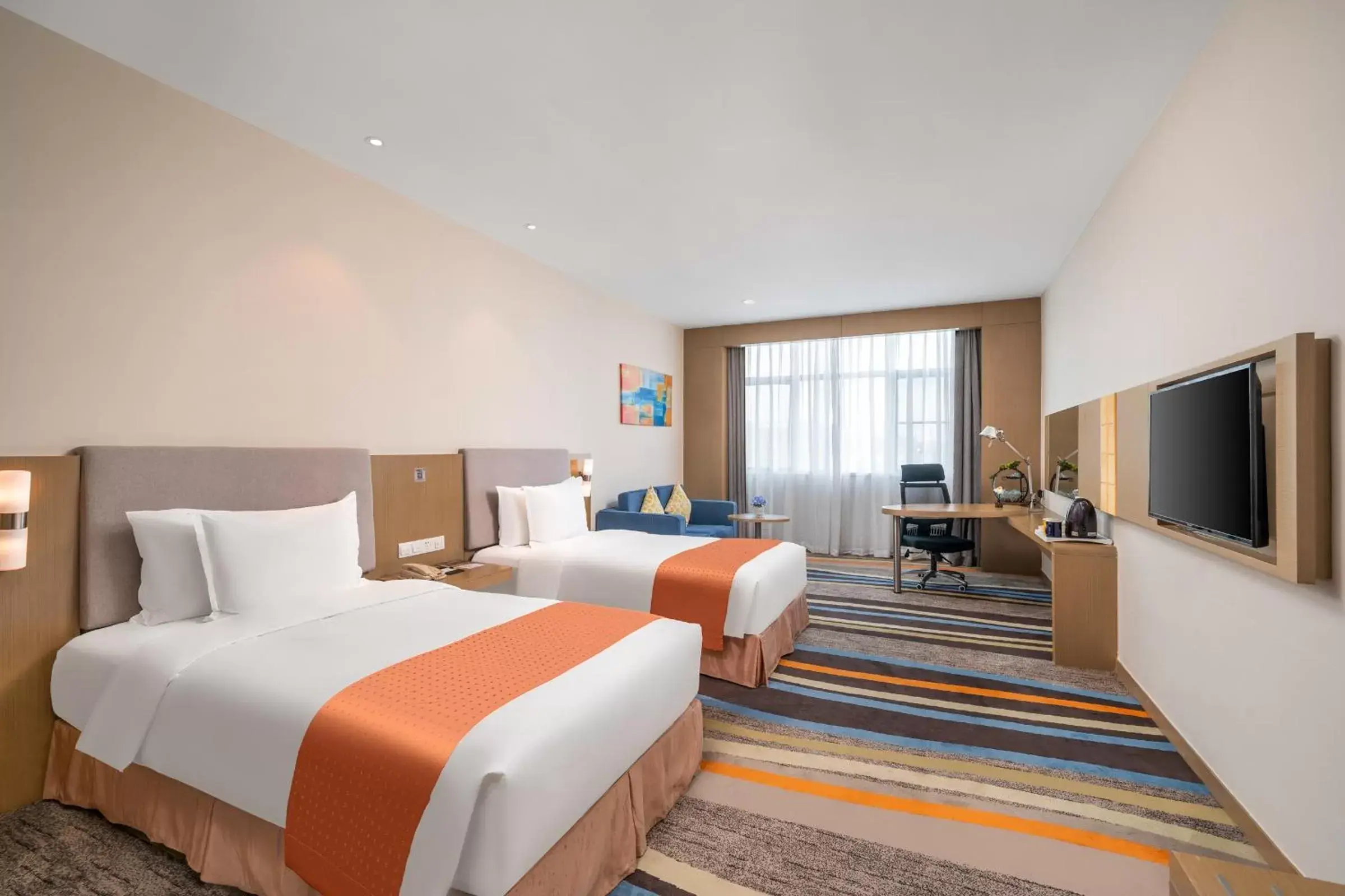 Deluxe Twin Room in Guangzhou Baiyun Airport Rejoice by Argyle Hotel Rehe Metro Exit B --Free shuttle bus is provided during the 137th Canton Fair Deluxe Twin Room in Guangzhou Baiyun Airport Rejoice by Argyle Hotel Rehe Metro Exit B --Free shuttle bus is provided during the 137th Canton Fair