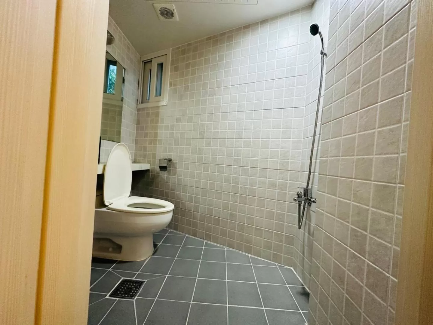 Toilet, Bathroom in Olive hostel R(Residence)