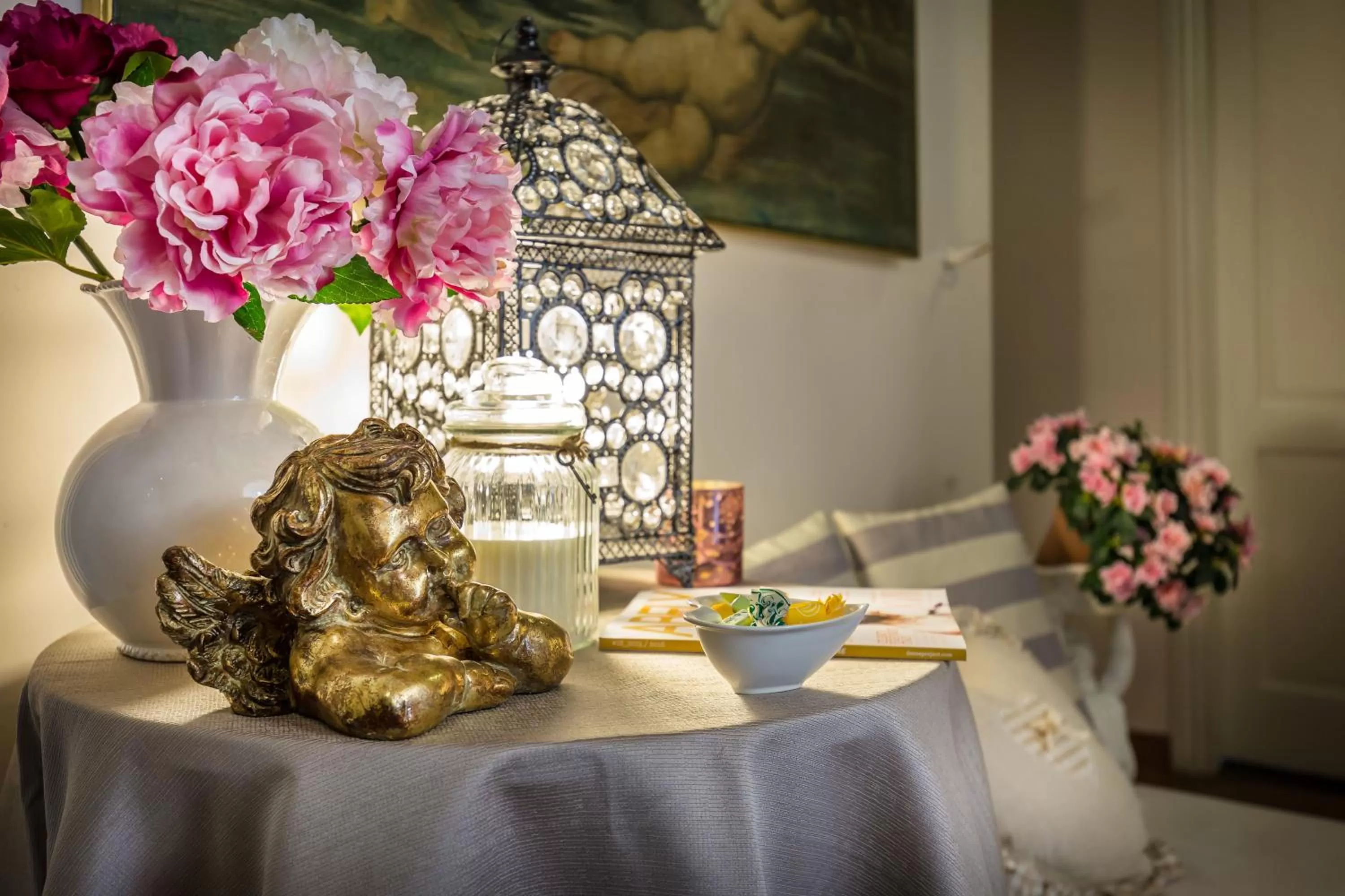 Decorative detail in Hotel Ferrucci