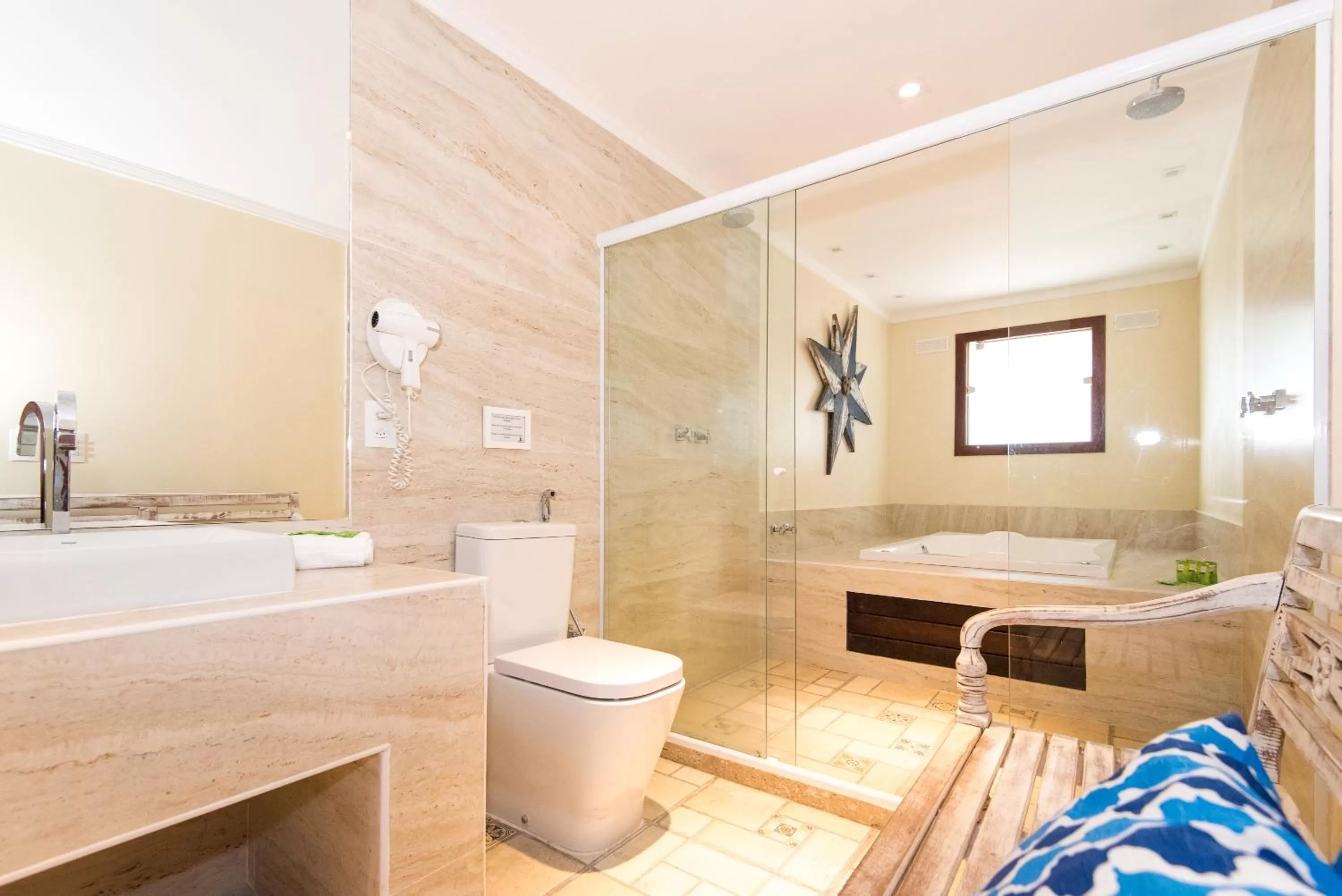 Bathroom in Pousada La Dolce Vita