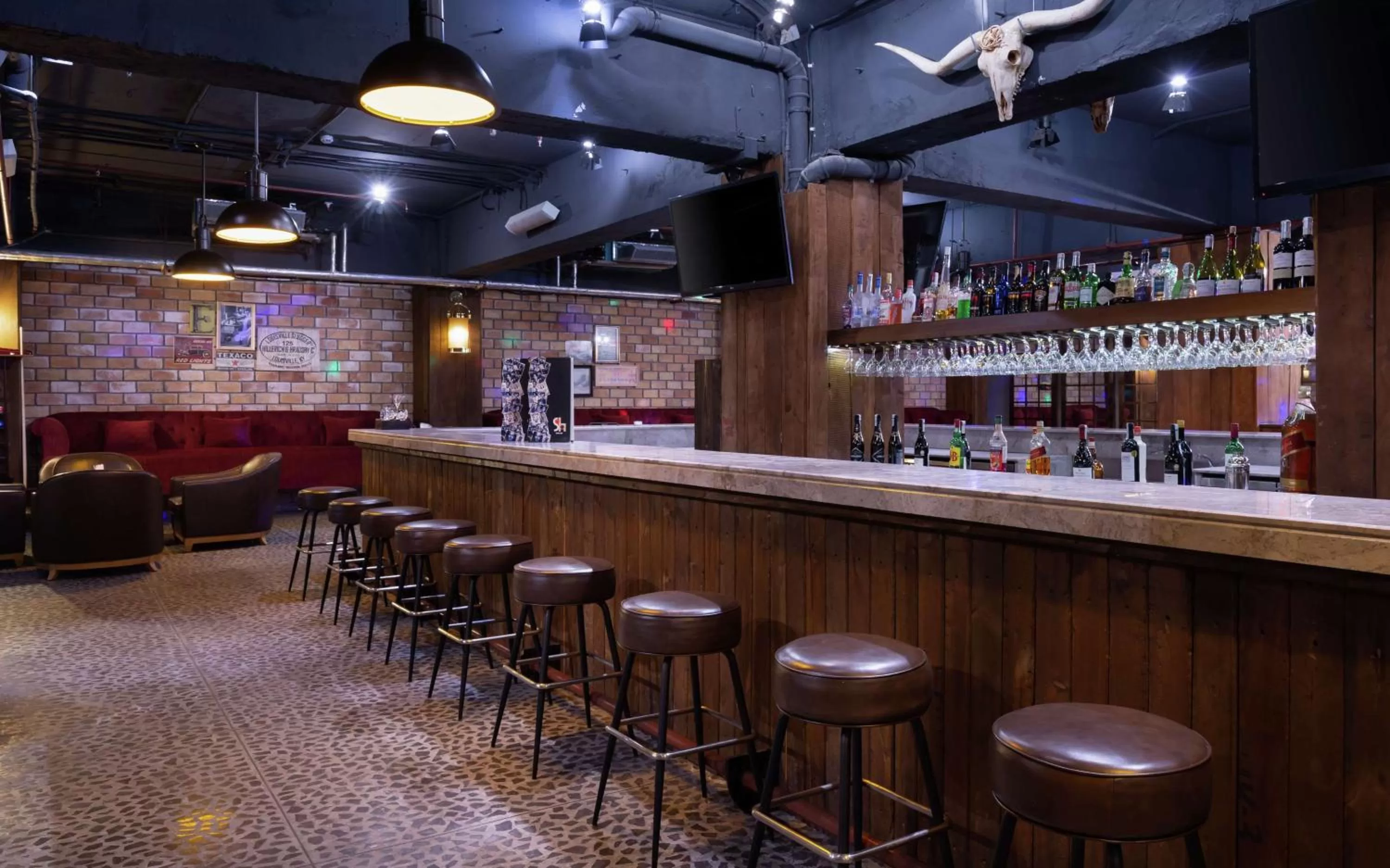 Lounge or bar in Hilton Dushanbe