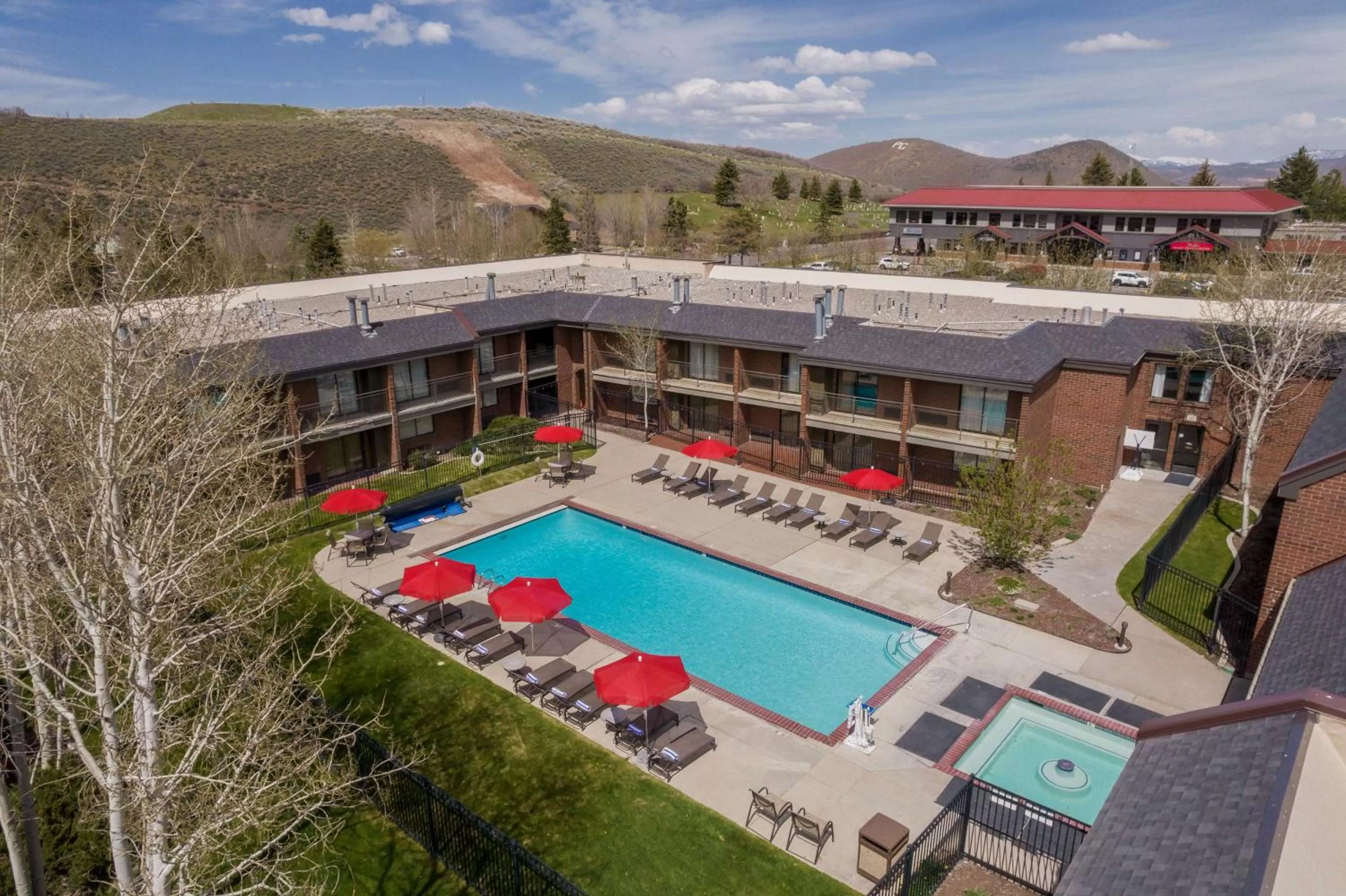 Pool view in DoubleTree by Hilton Hotel Park City - The Yarrow