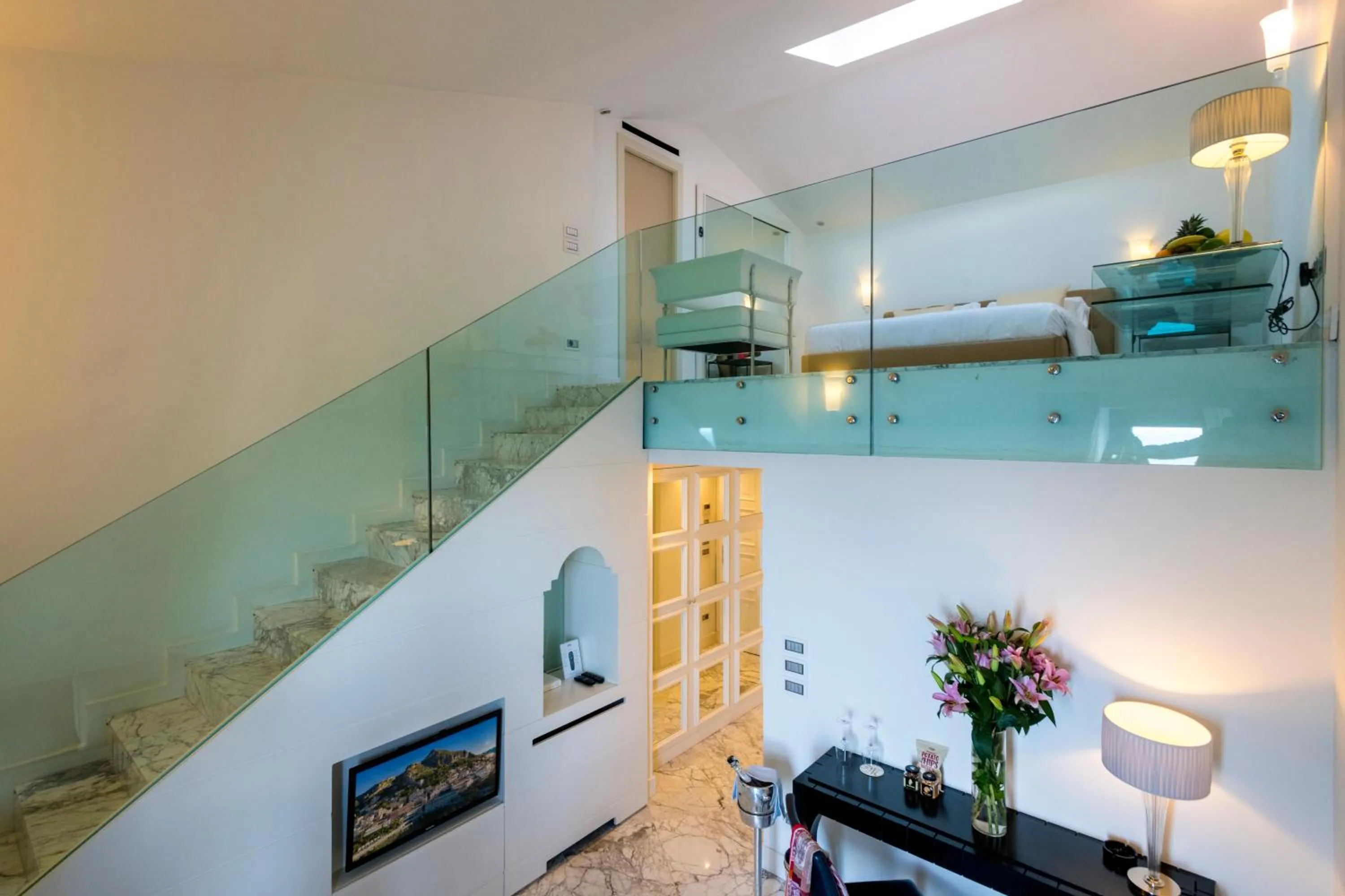 TV and multimedia in Hotel Metropole Taormina