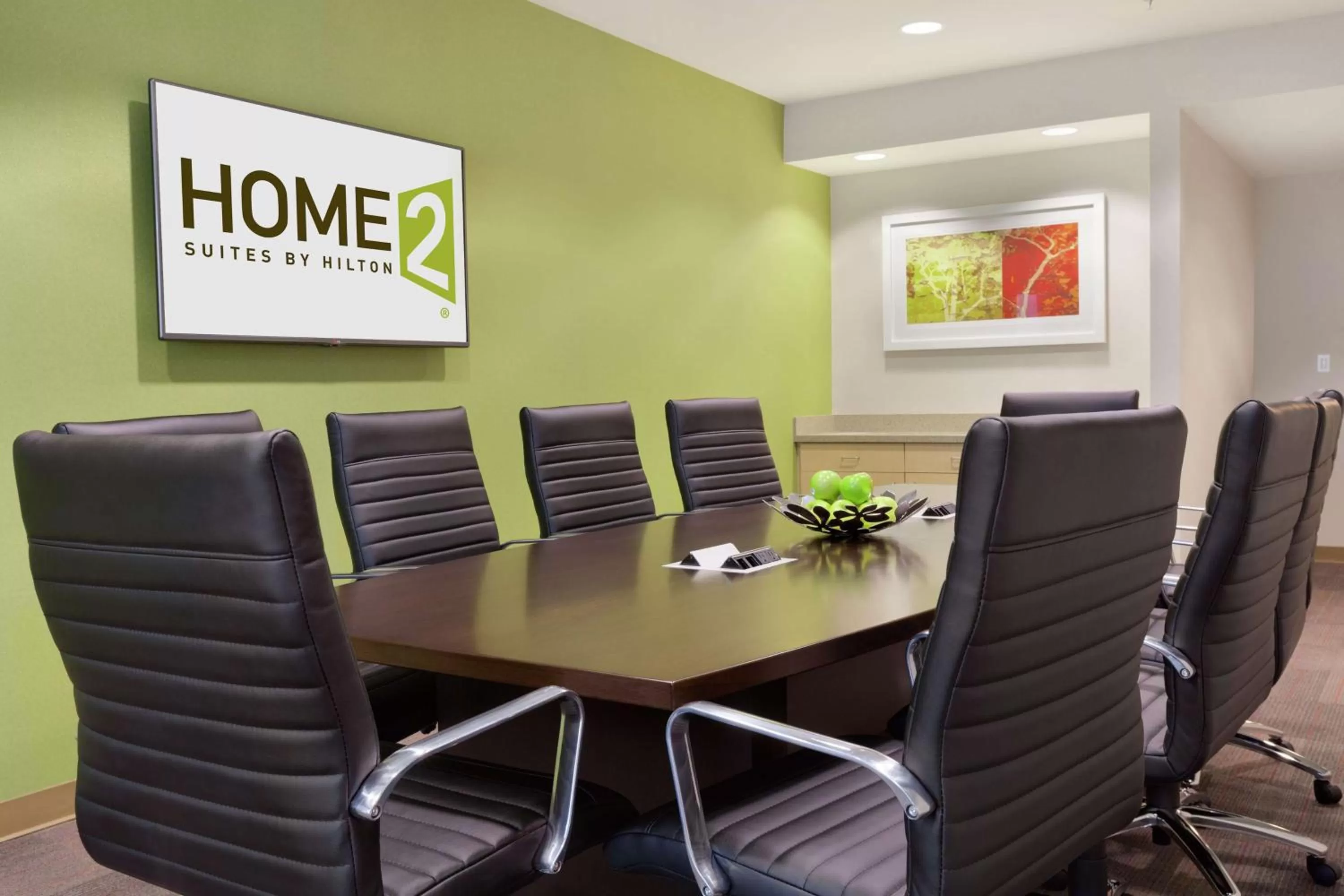 Meeting/conference room in Home2 Suites by Hilton Seattle Airport