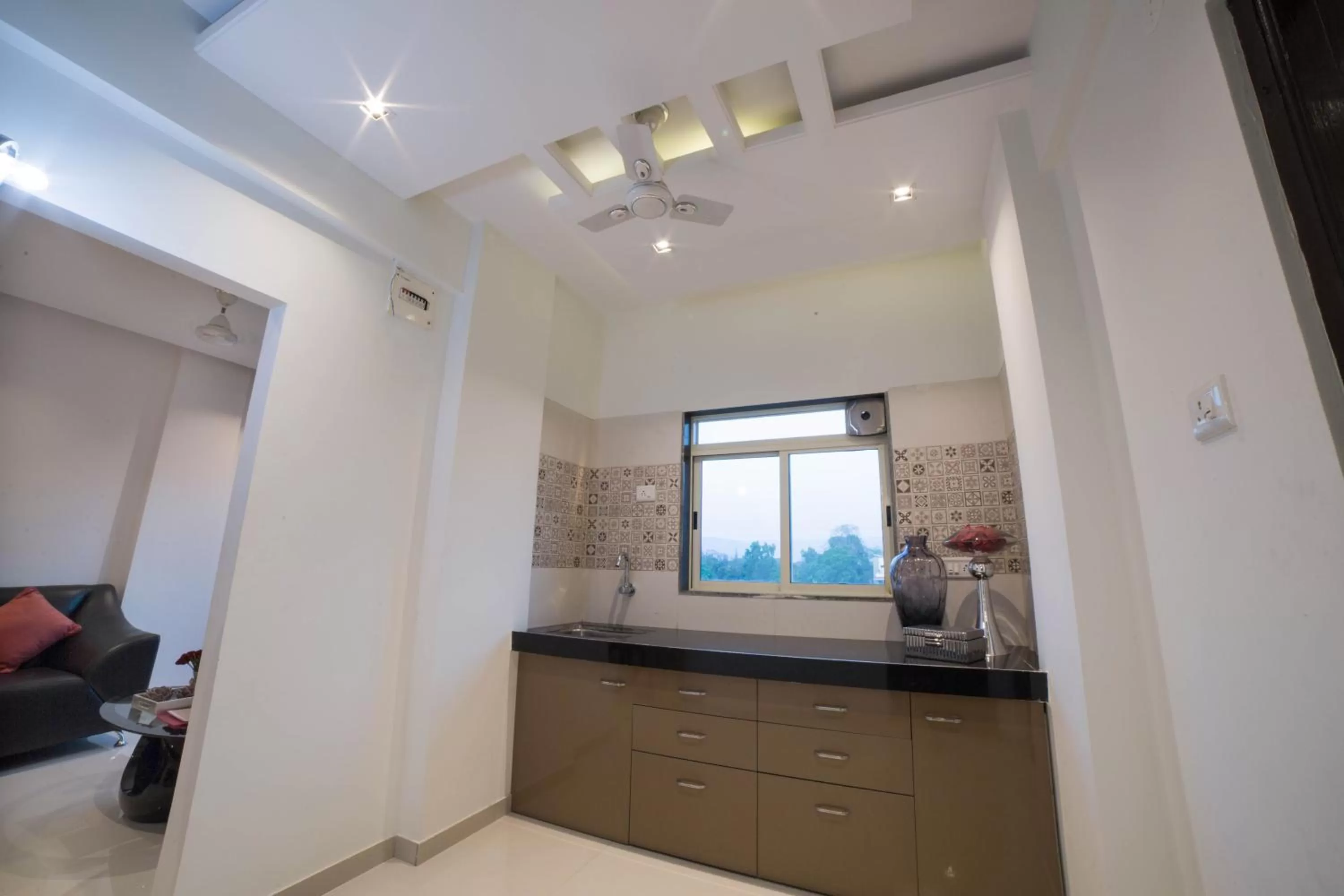 Kitchen or kitchenette in Acons Palm Beach