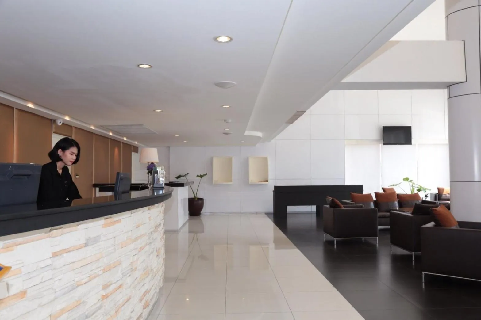 Staff in Miracle Suvarnabhumi Airport