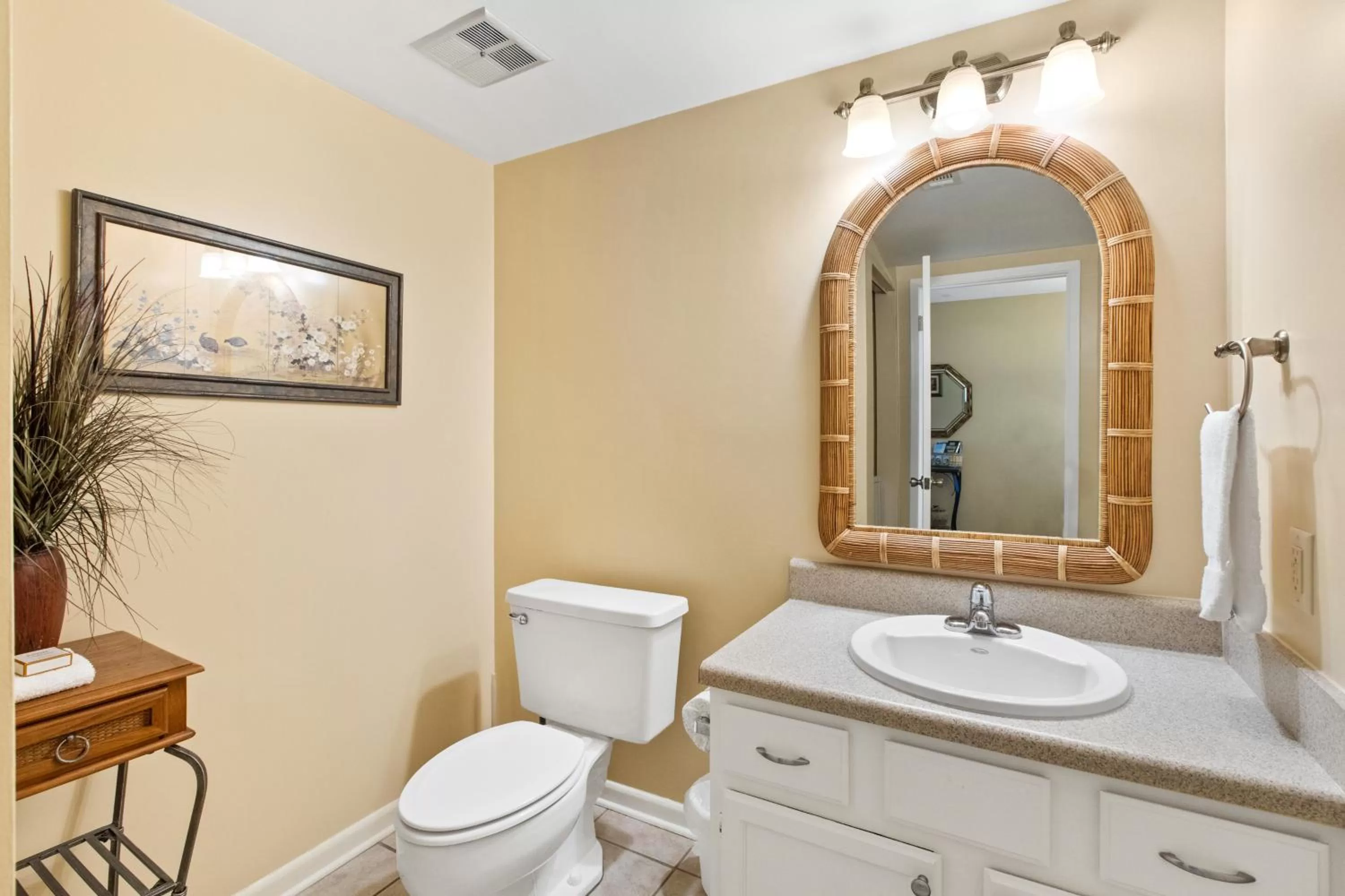 Bathroom in Peach Seashell