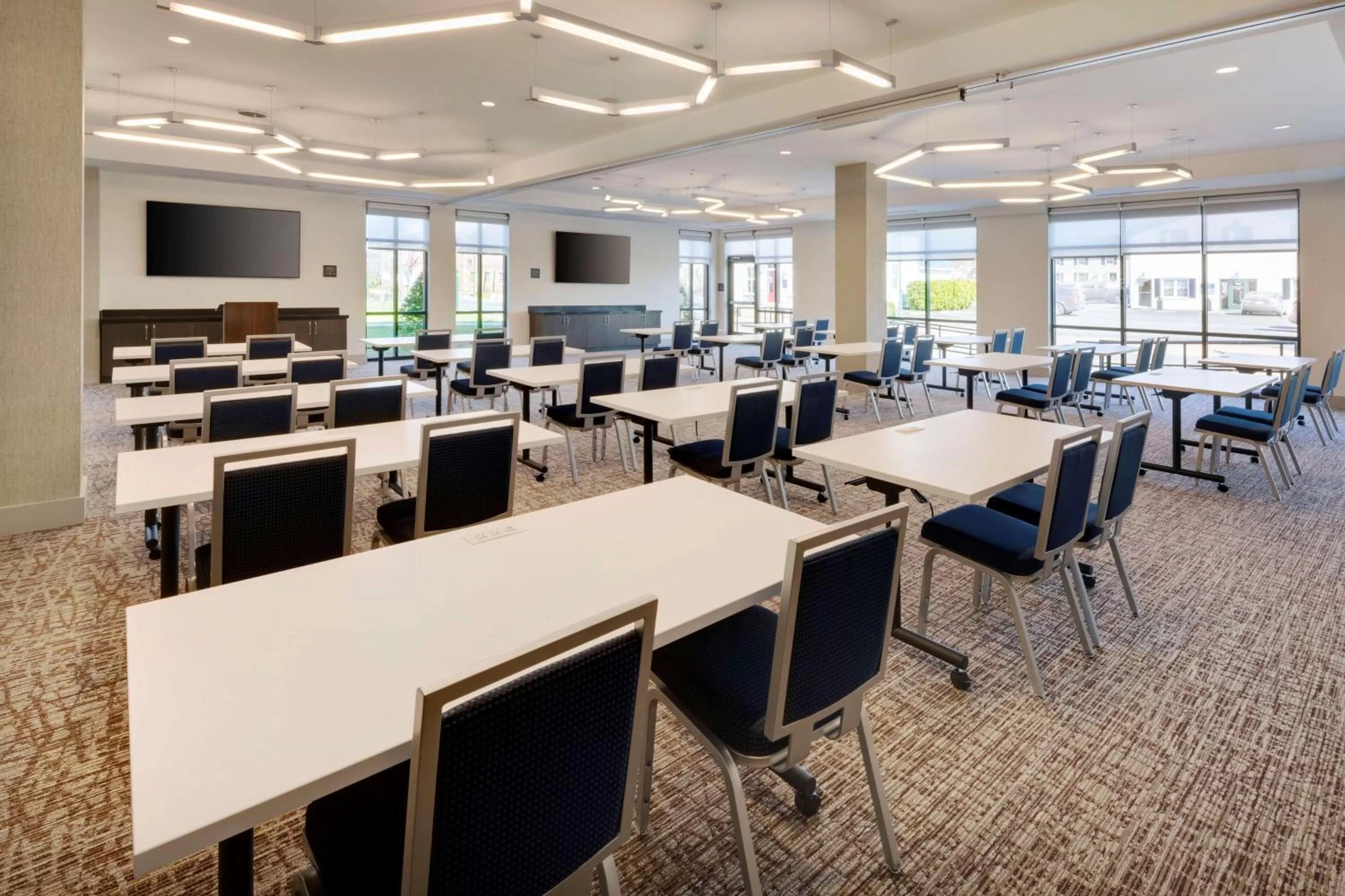 Meeting/conference room in Hilton Garden Inn Haymarket