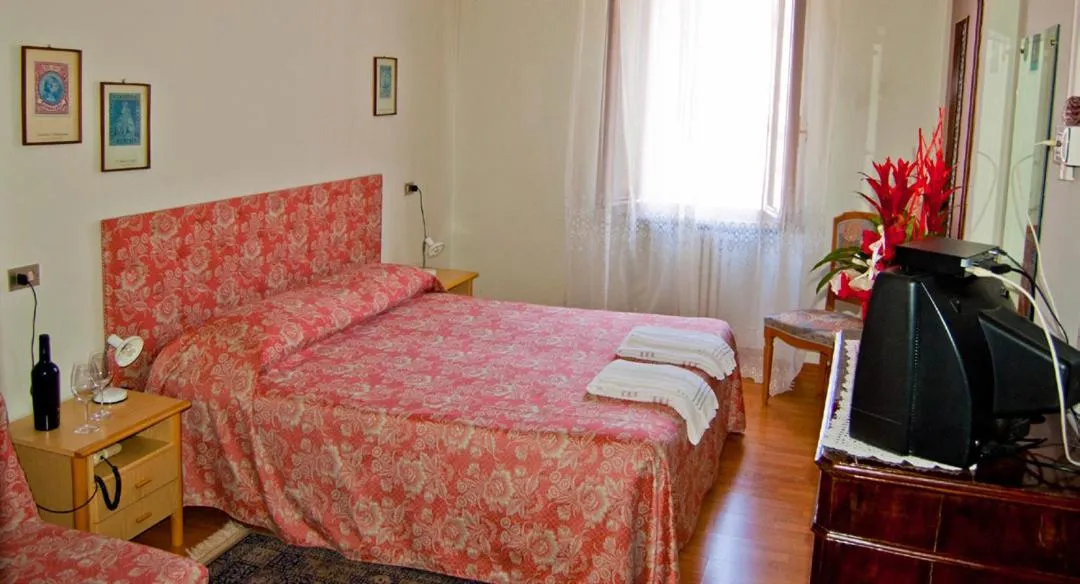 Bed in Hotel Marchesini