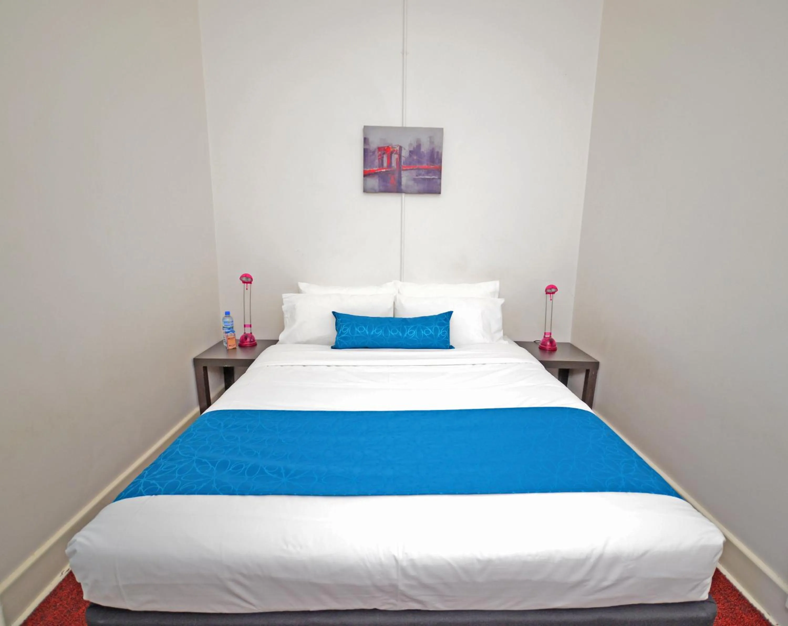 Double Room with Shared Bathroom in The Hallows Accommodation