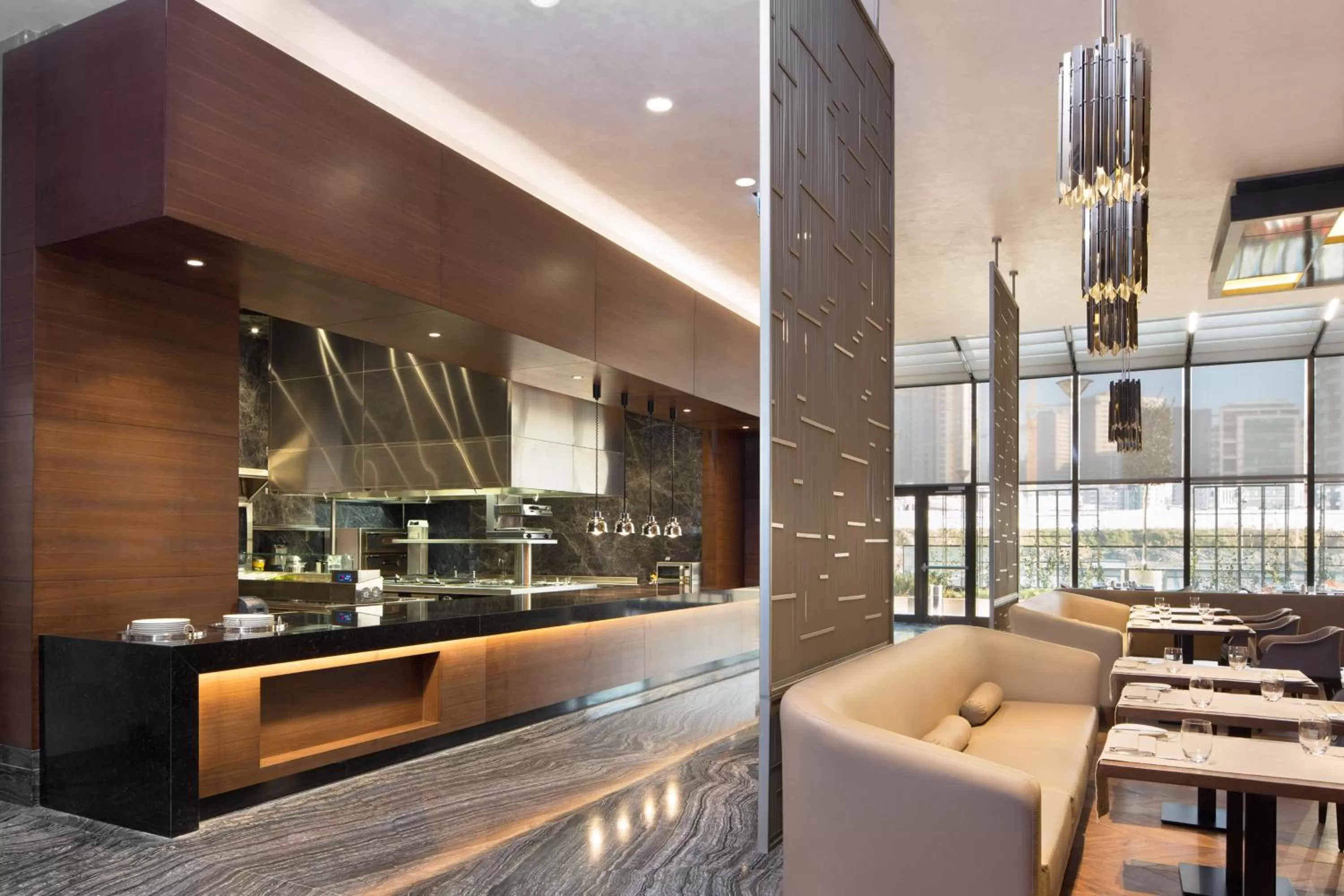 Restaurant/places to eat in Sheraton Grand Istanbul Atasehir