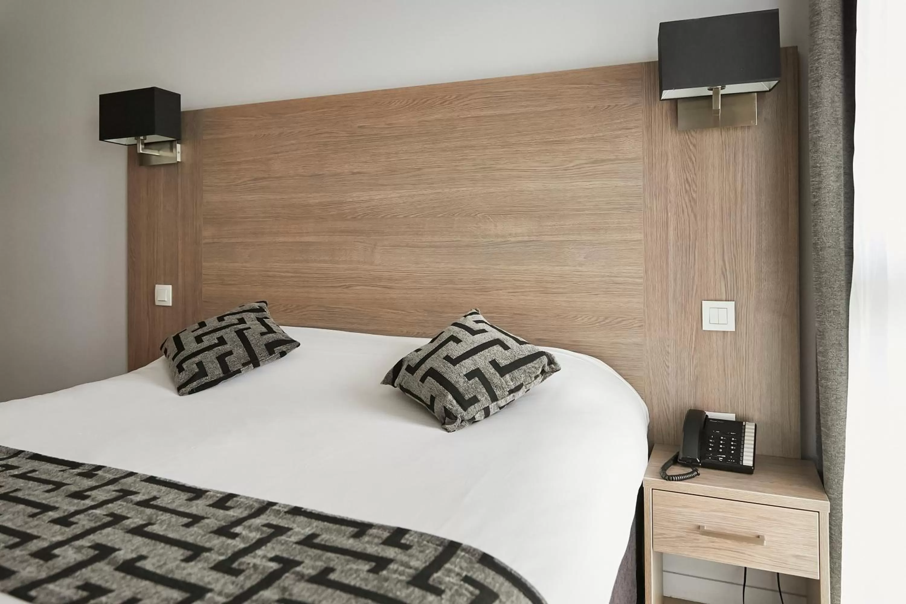 Bed in Tulip Inn Massy Palaiseau - Residence