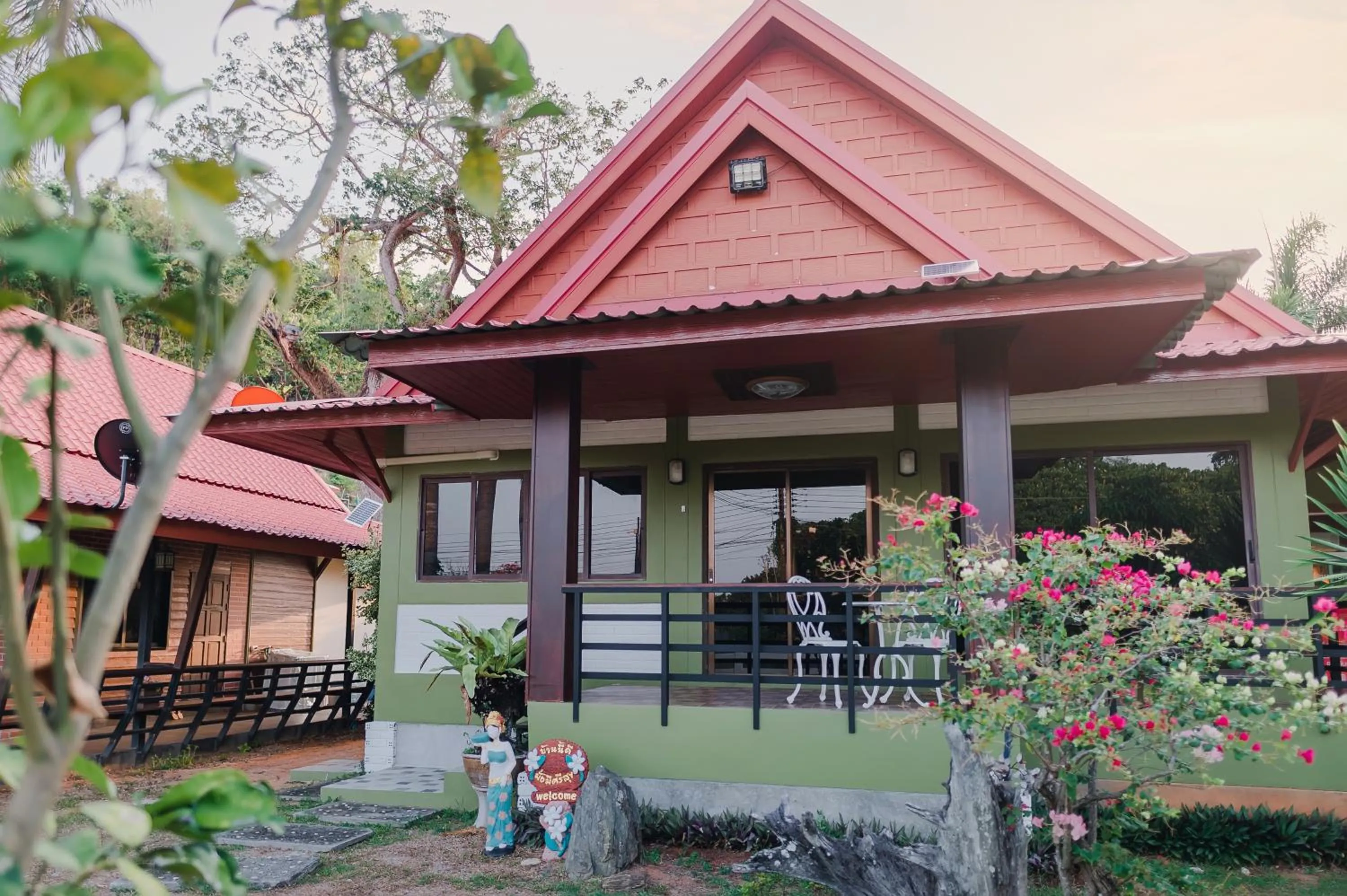 Food in Siray Green Resort