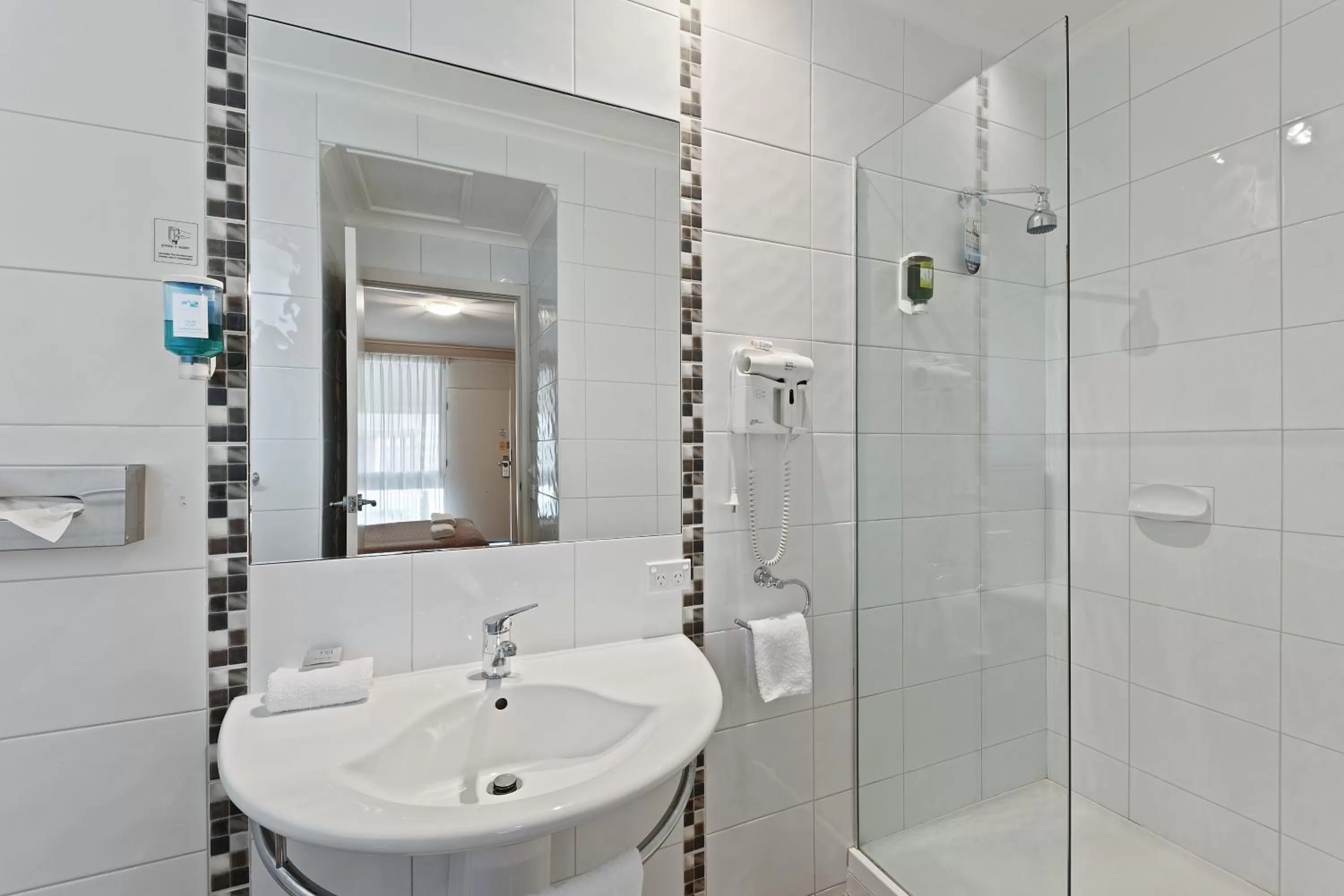 Homestead Motor Inn & Apartments