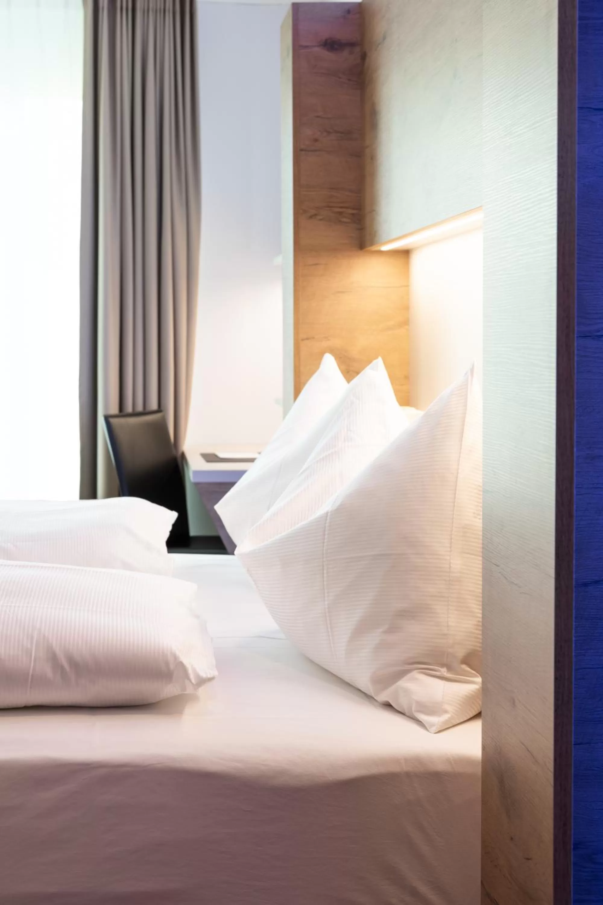 Bed in TRIP INN JET HOTEL Zürich Airport