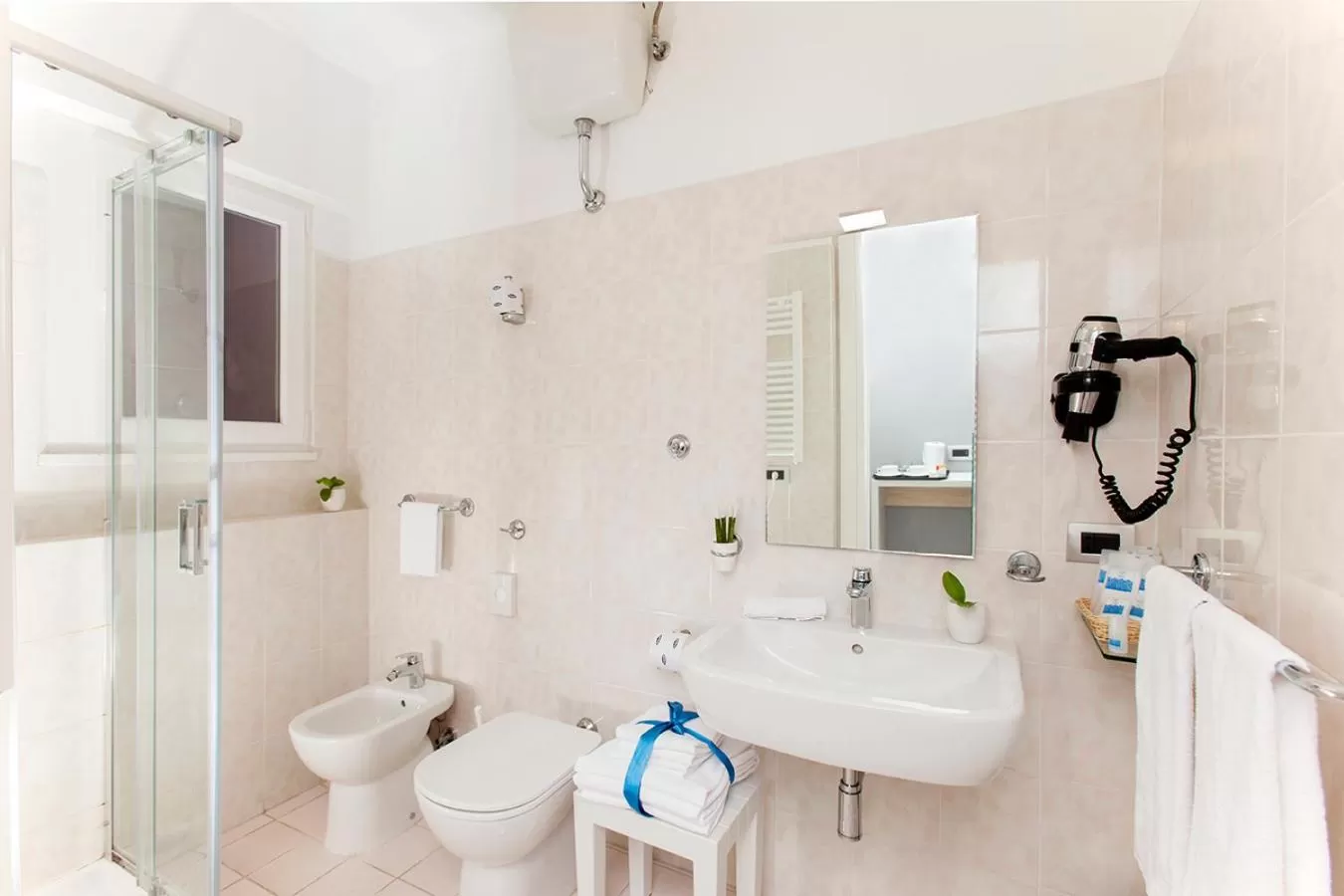 Bathroom in Bike&Boat Argentario Hotel