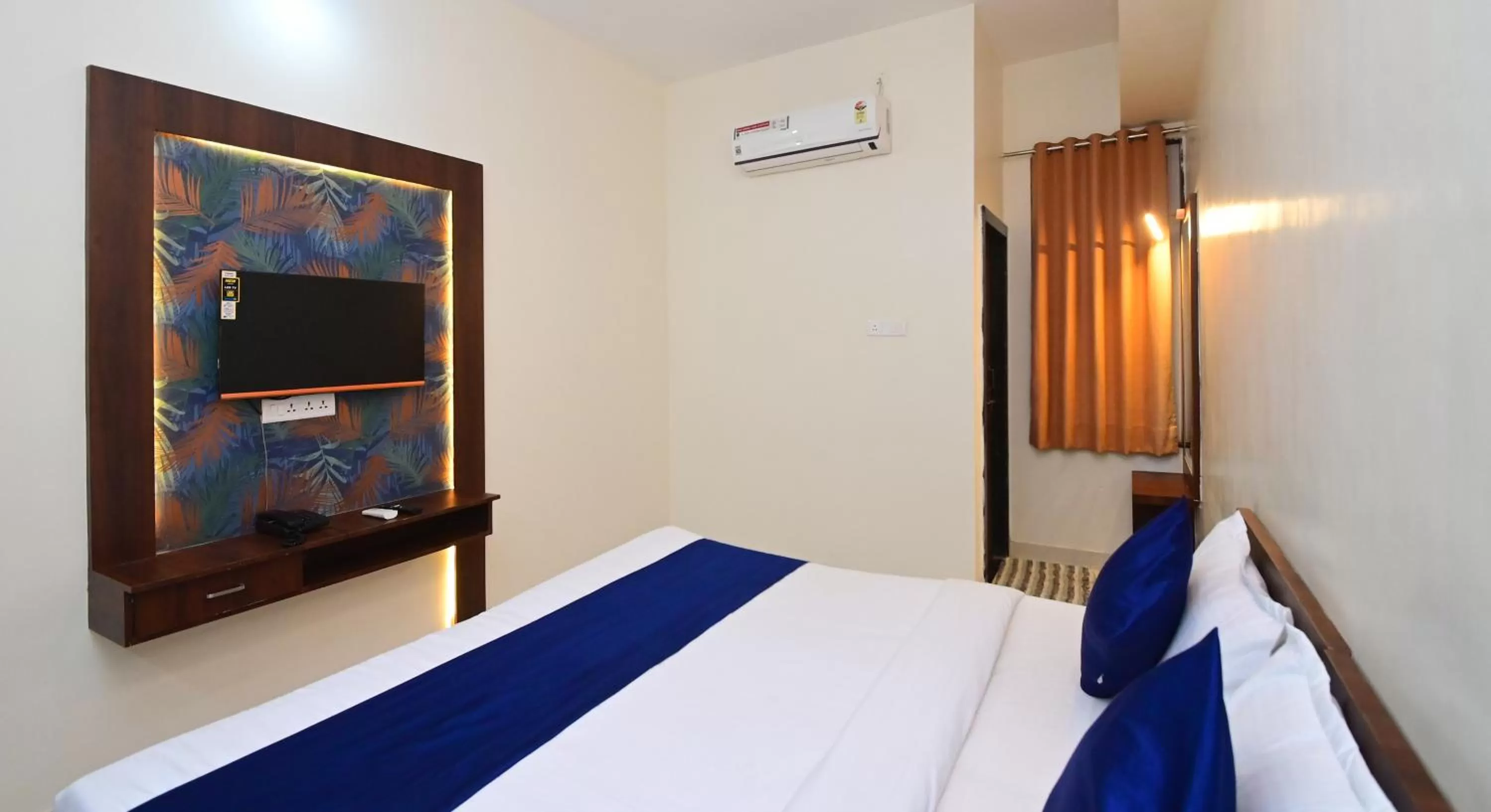 TV and multimedia, Bed in Hotel Hallmark By THC Group