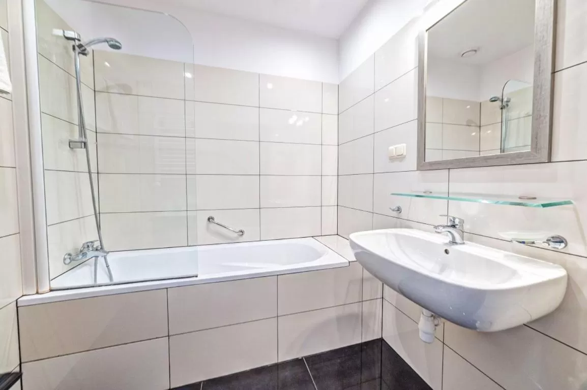 Bathroom in Don Prestige Residence