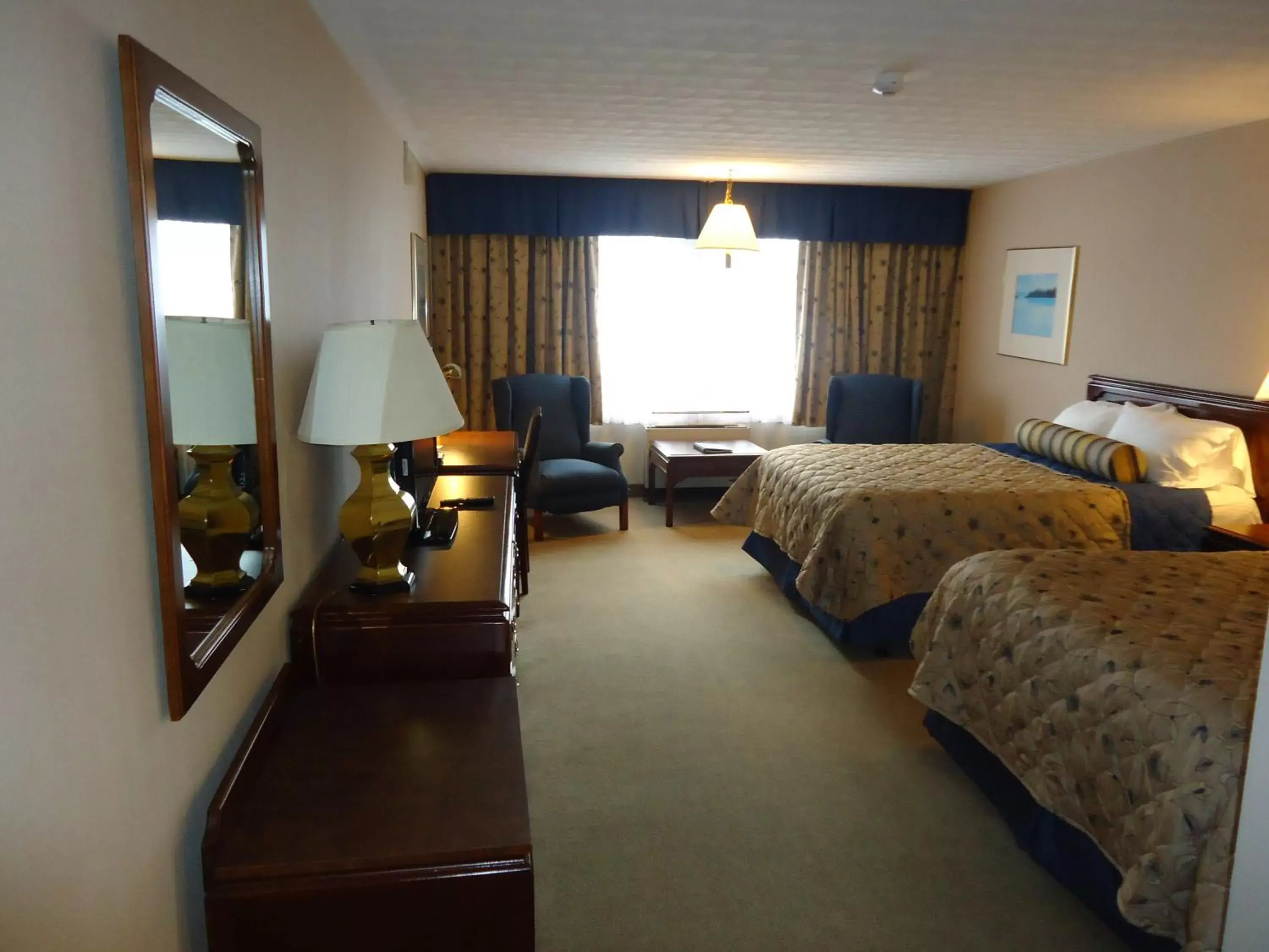 Deluxe Queen with Two Queen Beds in The Fredericton Inn Deluxe Queen with Two Queen Beds in The Fredericton Inn