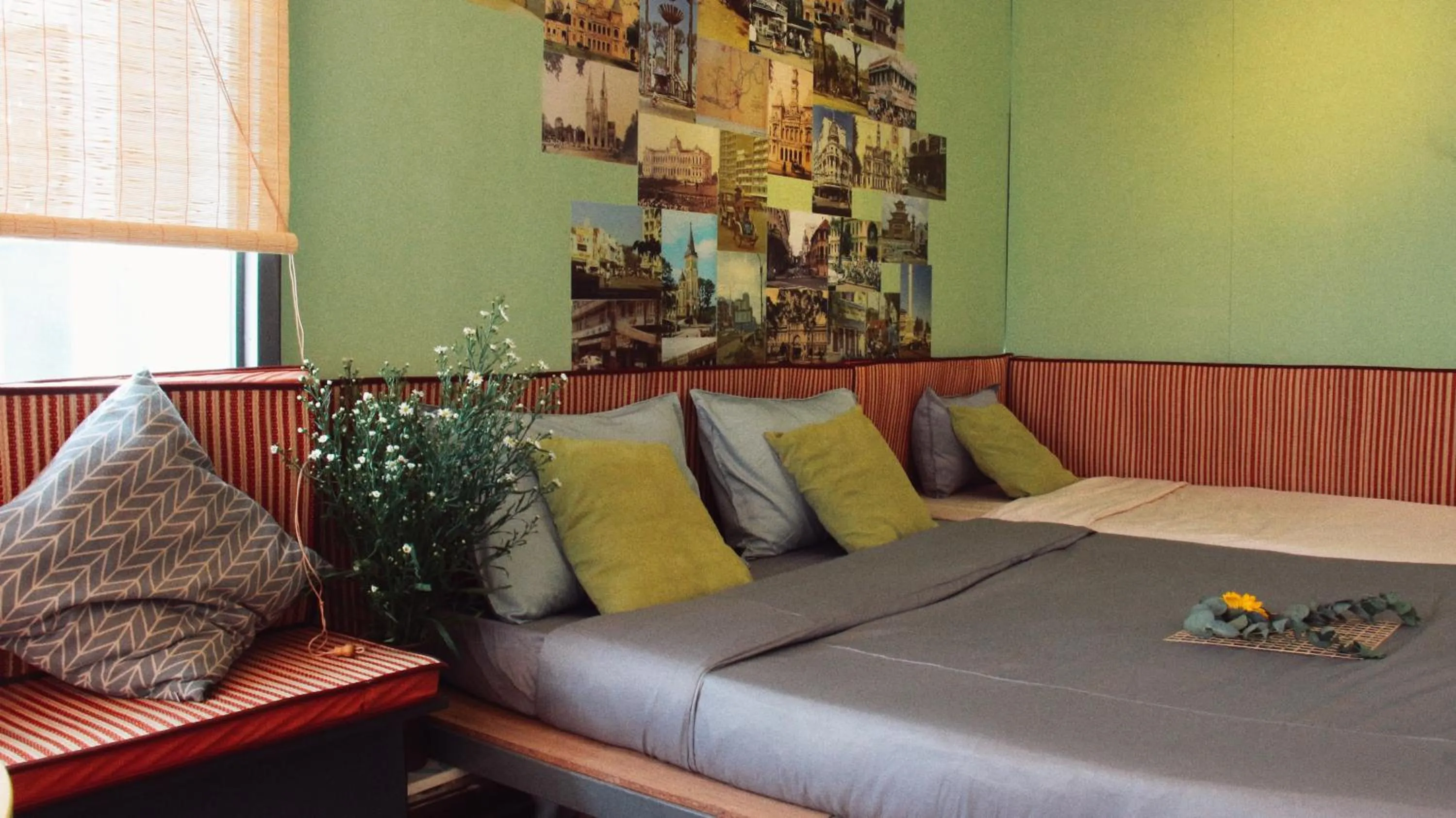 Lounge or bar, Bed in Coucou Homestead I - Homestay & Dorm District 1