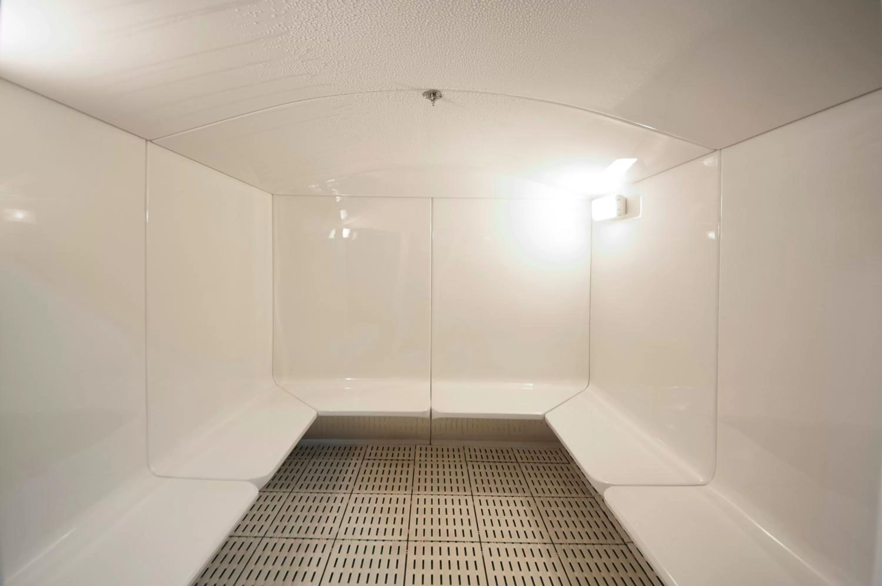 Steam room in Marina View Deluxe Hotel Apartment