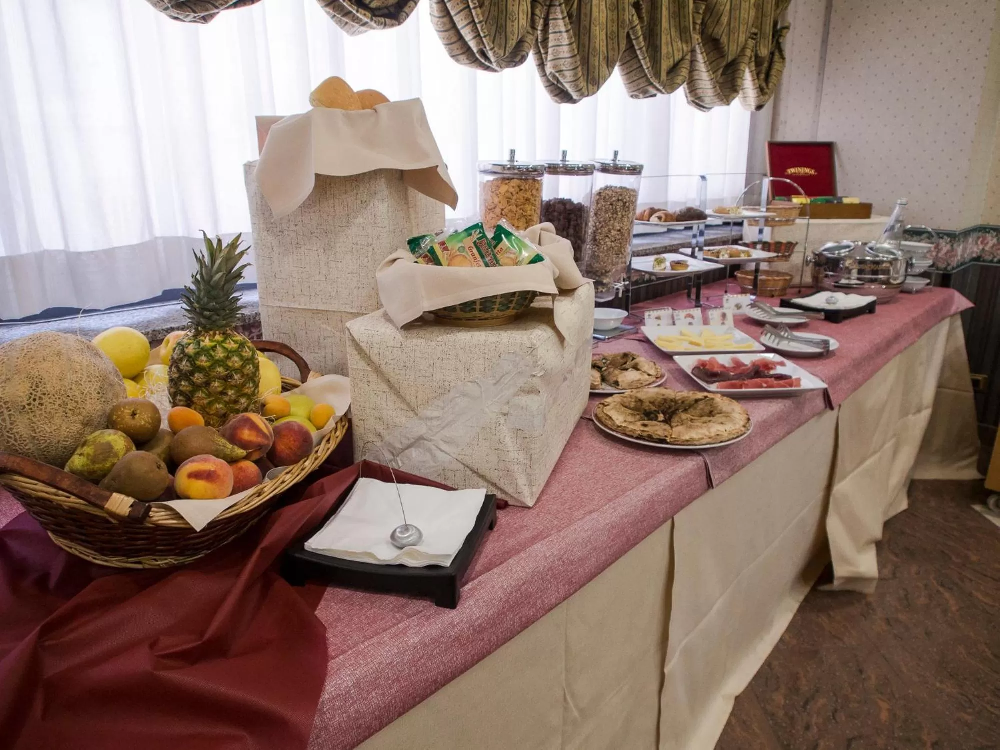 Breakfast in Hotel Kroma