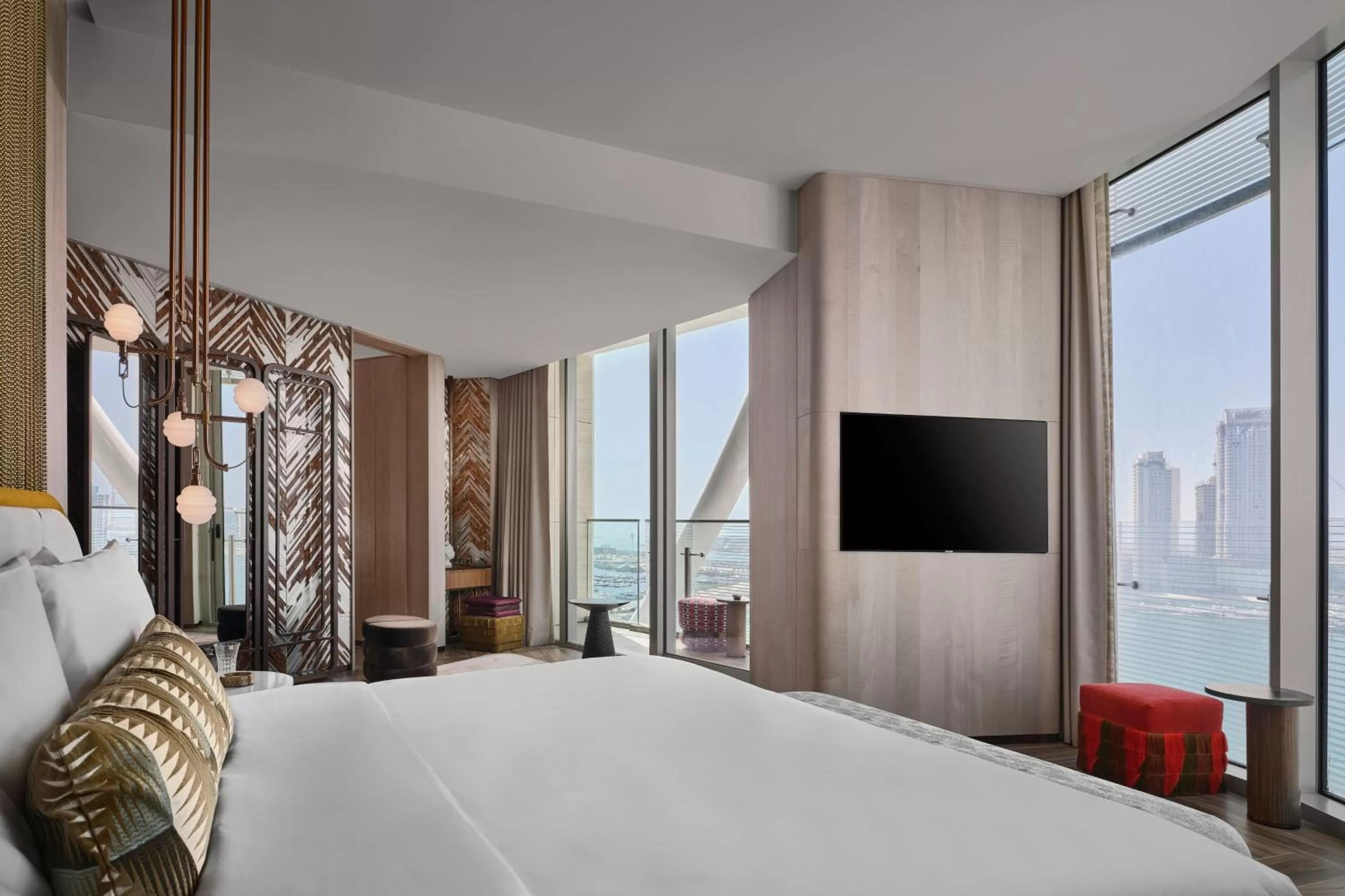Photo of the whole room, Bed in W Dubai - Mina Seyahi