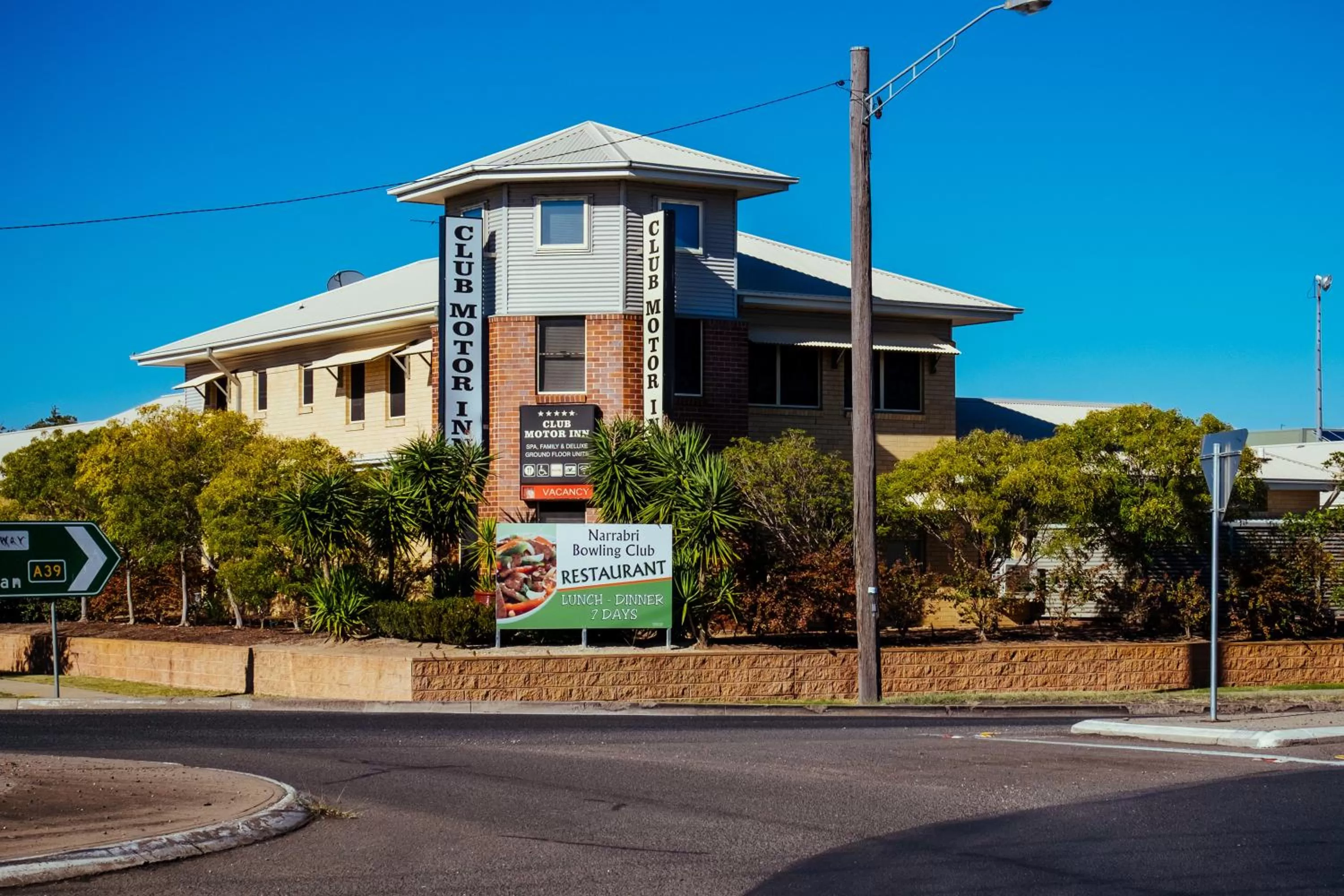 Property building in Club Motor Inn