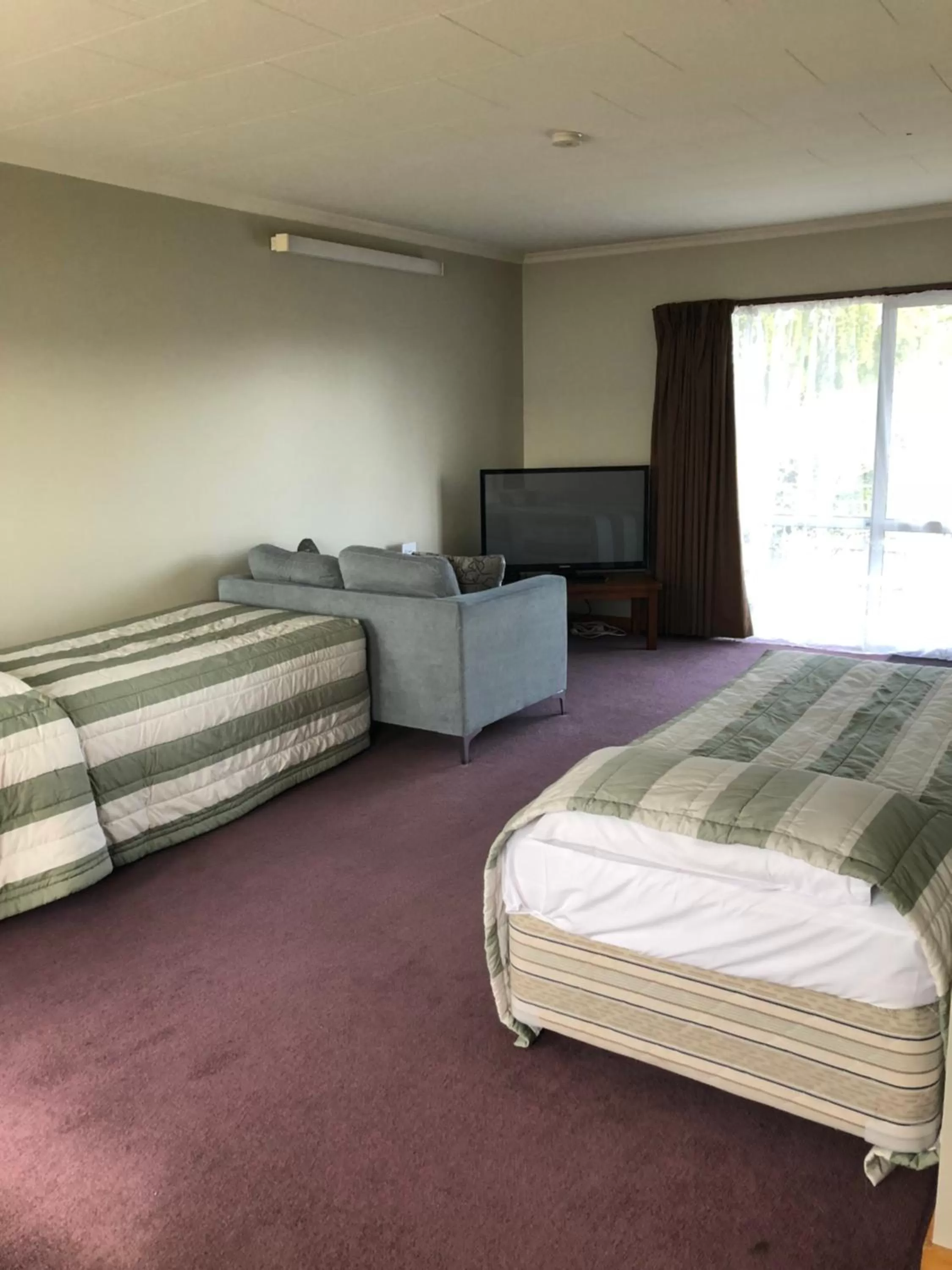 Lilybrook Motel