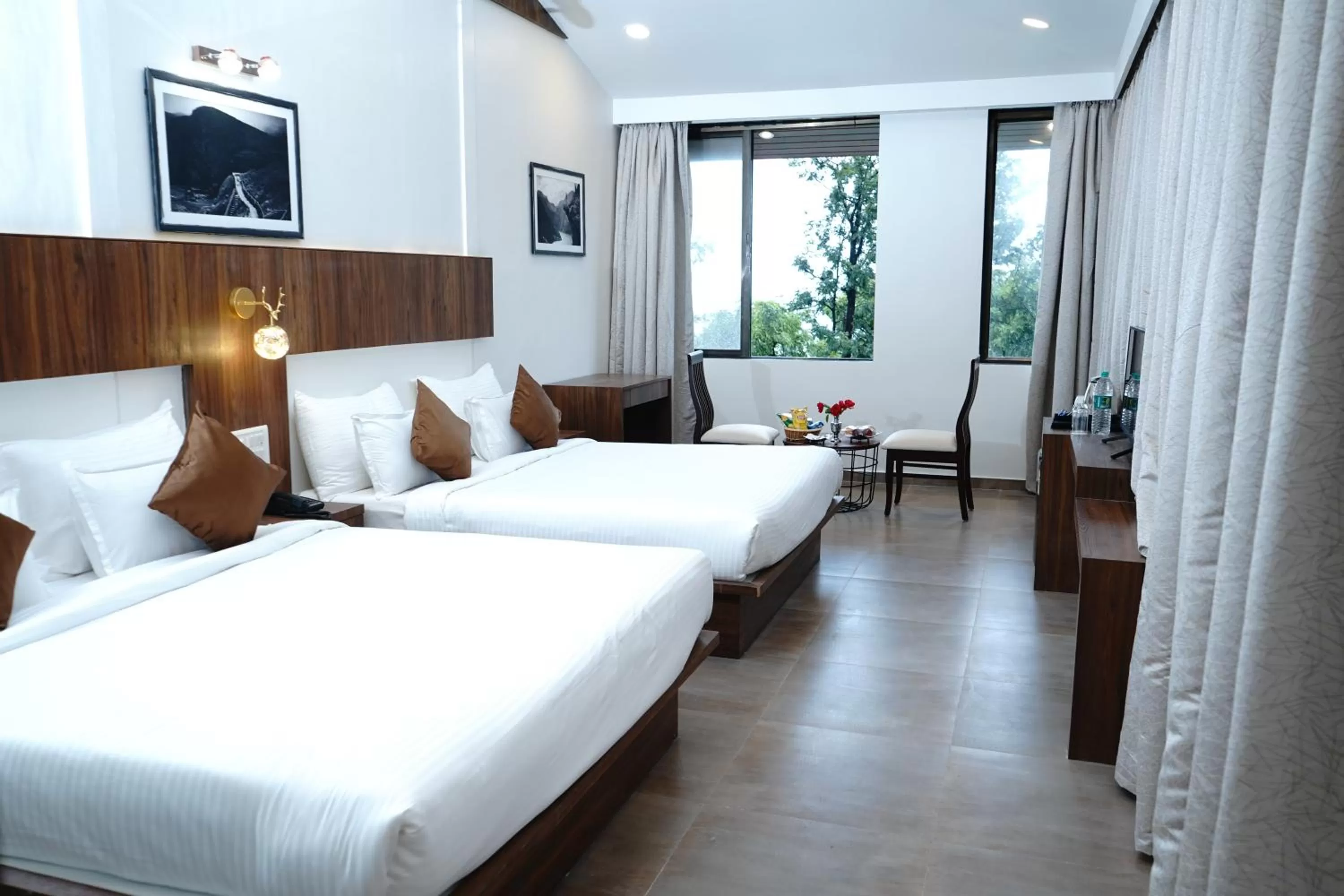 Bed in Jivanta Mahabaleshwar