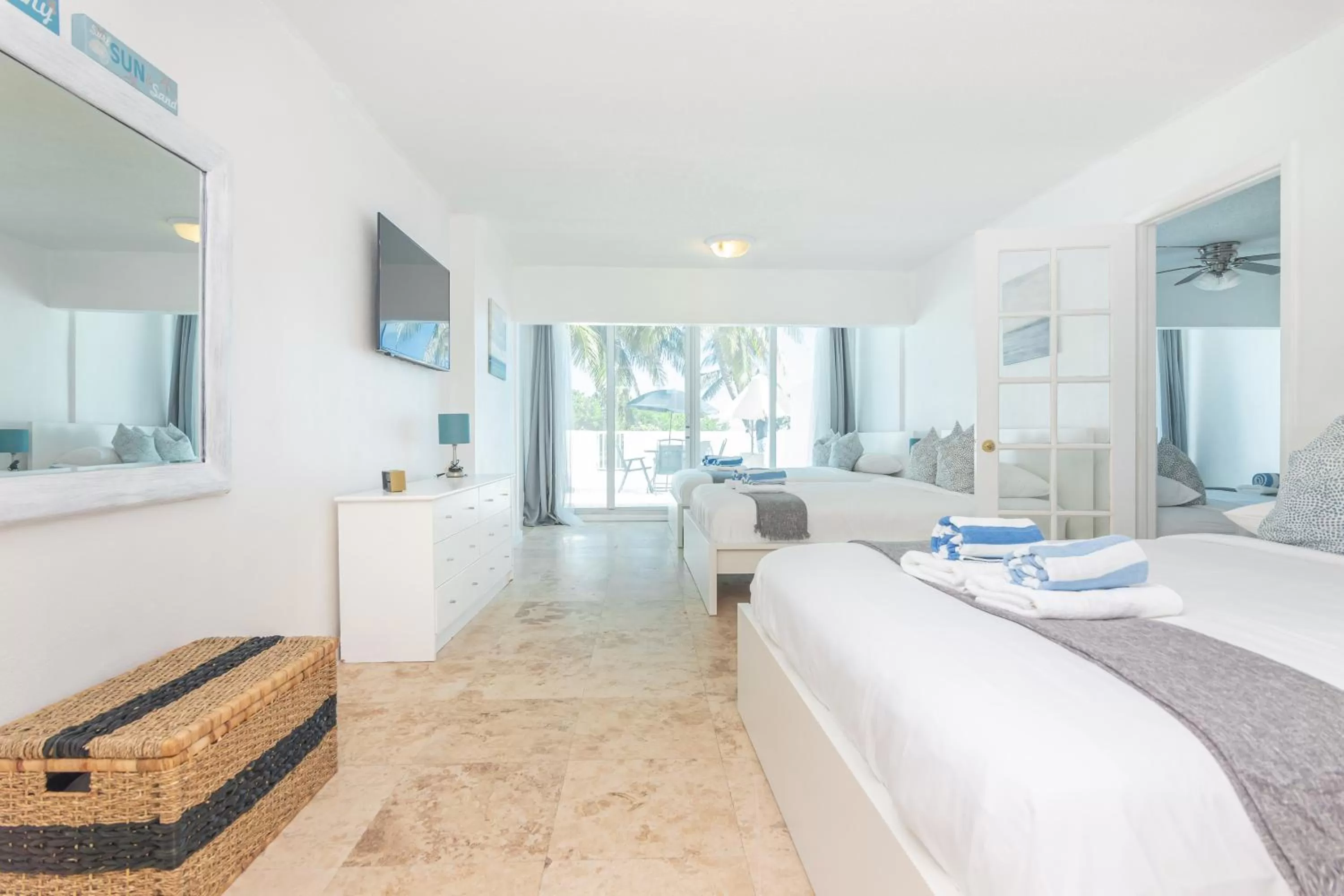 Bed in Girasole Rentals