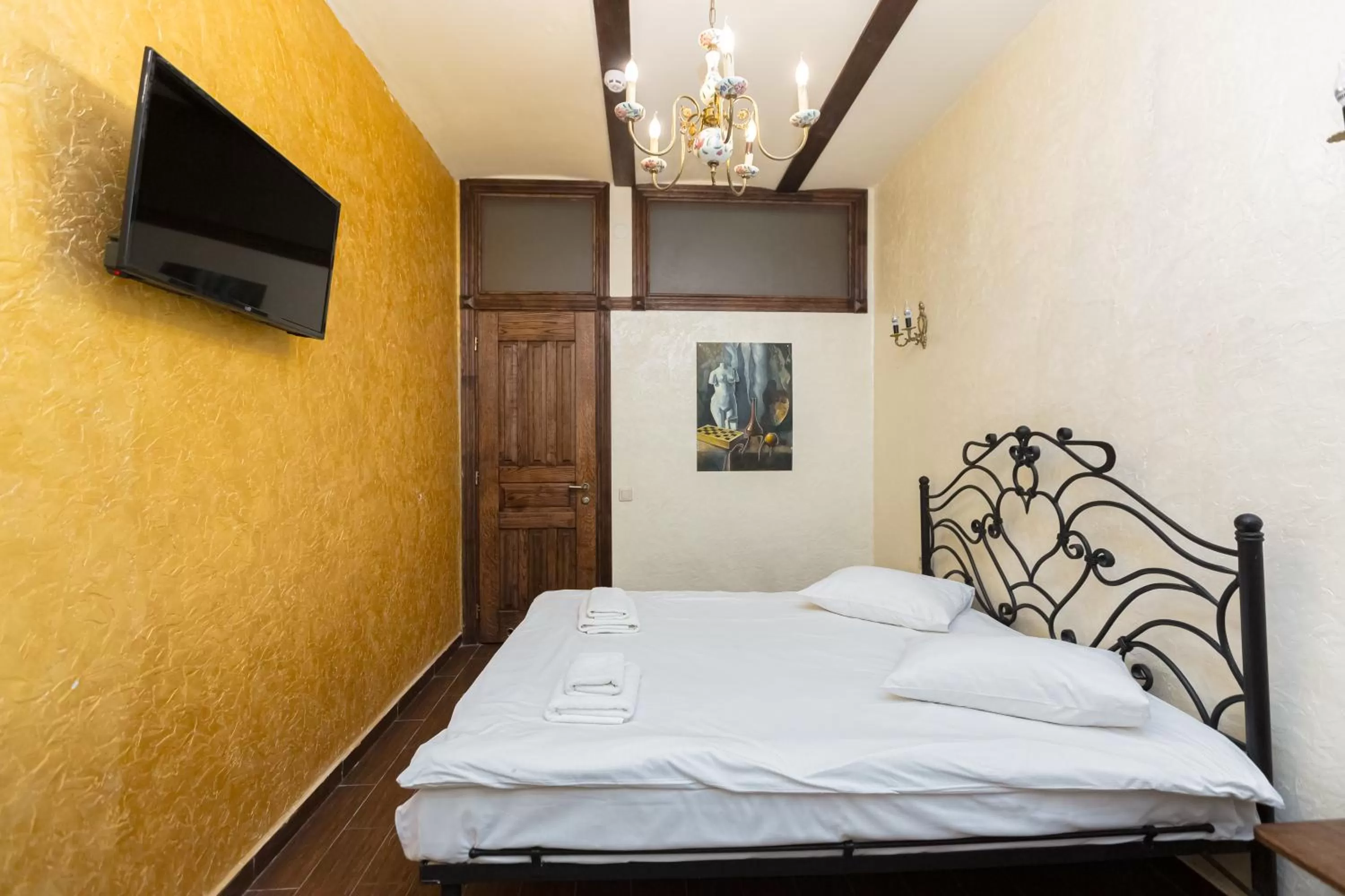 Bed in Staryi Krakiv