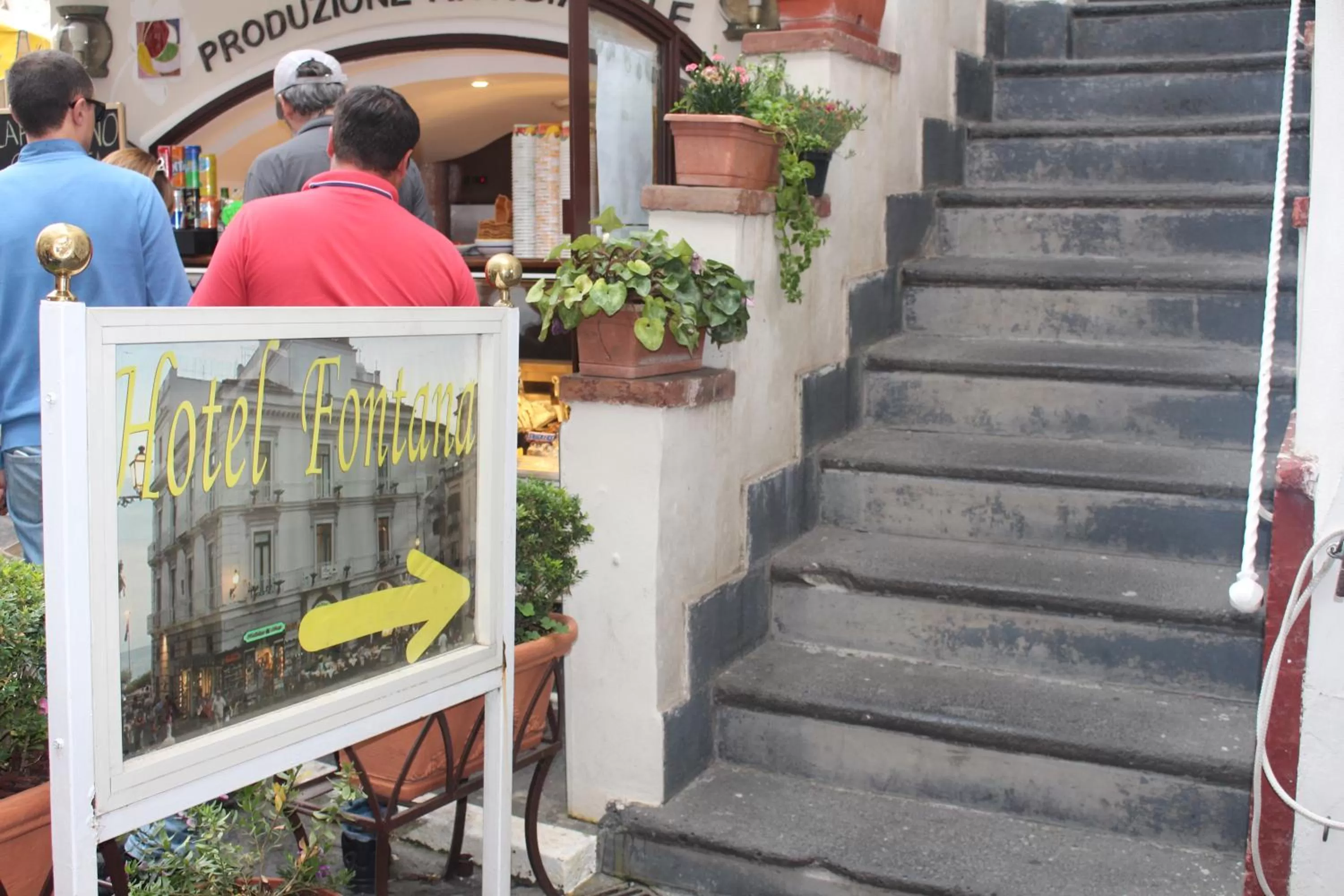 Facade/entrance in Hotel Fontana
