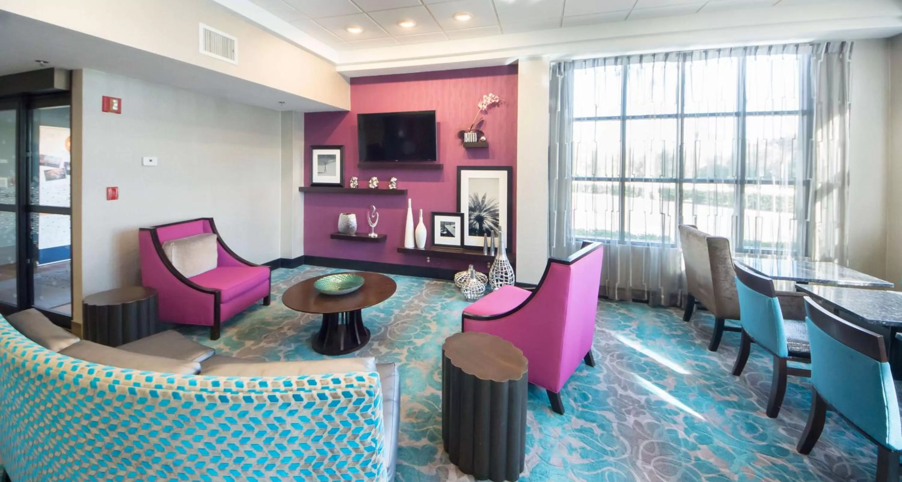 Lobby or reception in Hampton Inn Lakeland