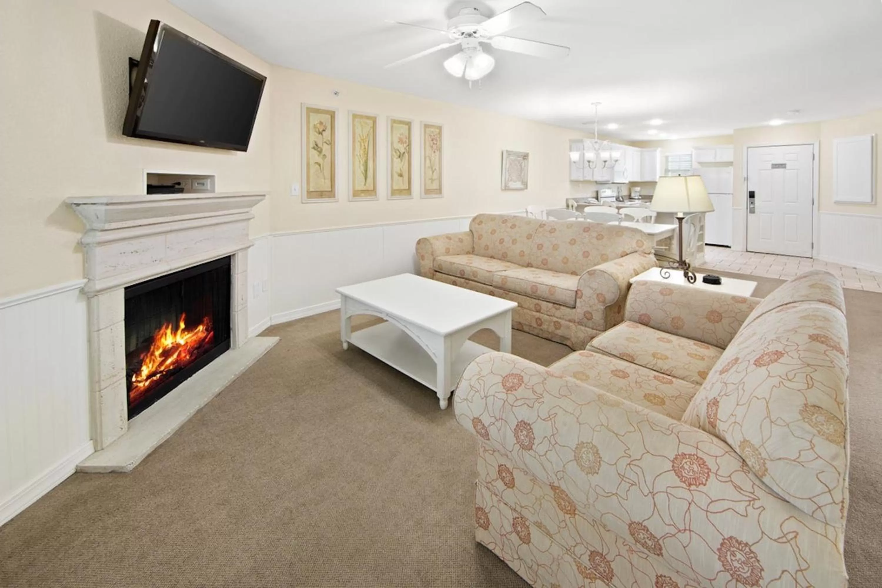 Photo of the whole room in Holiday Inn Club Vacations Hill Country Resort at Canyon Lake