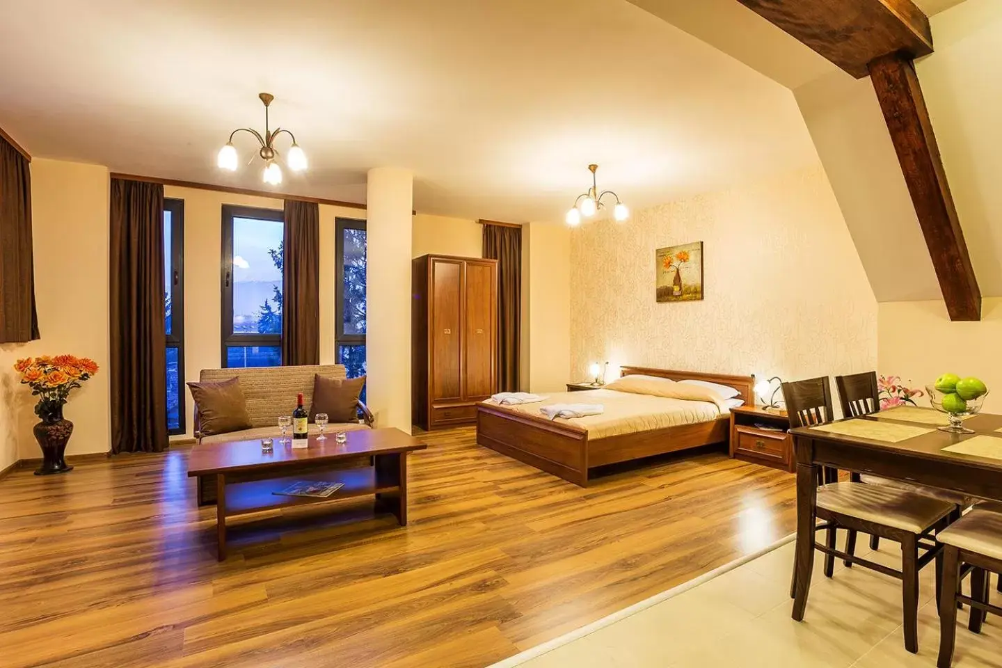 Deluxe King Studio - single occupancy in Apart Hotel Rosen Deluxe King Studio - single occupancy in Apart Hotel Rosen