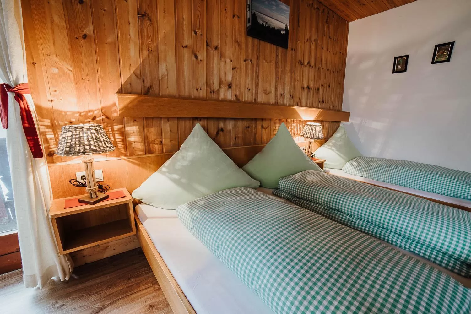 Bed in Berggasthof Hochpröller