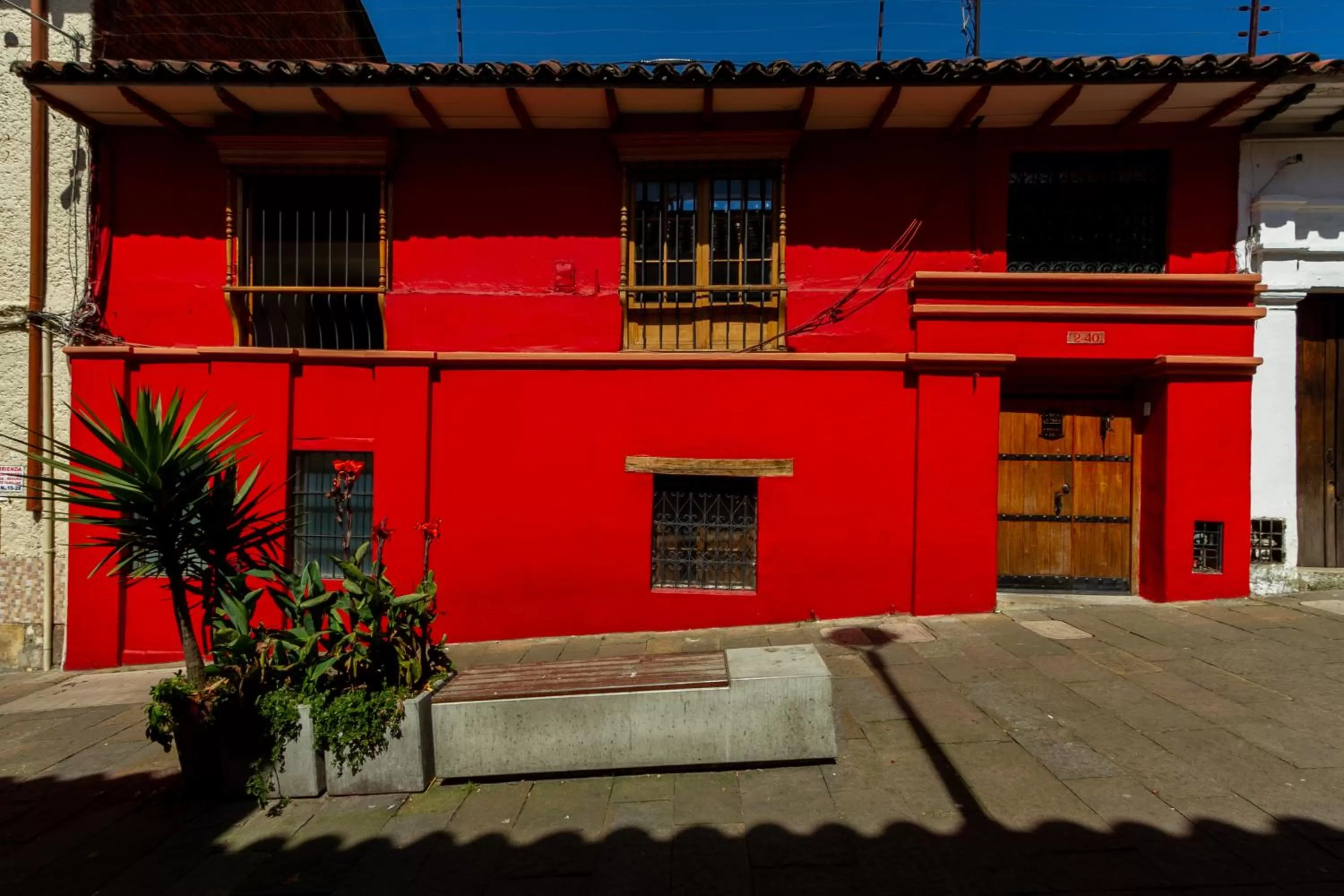 Property building in Apartaestudios La Candelaria