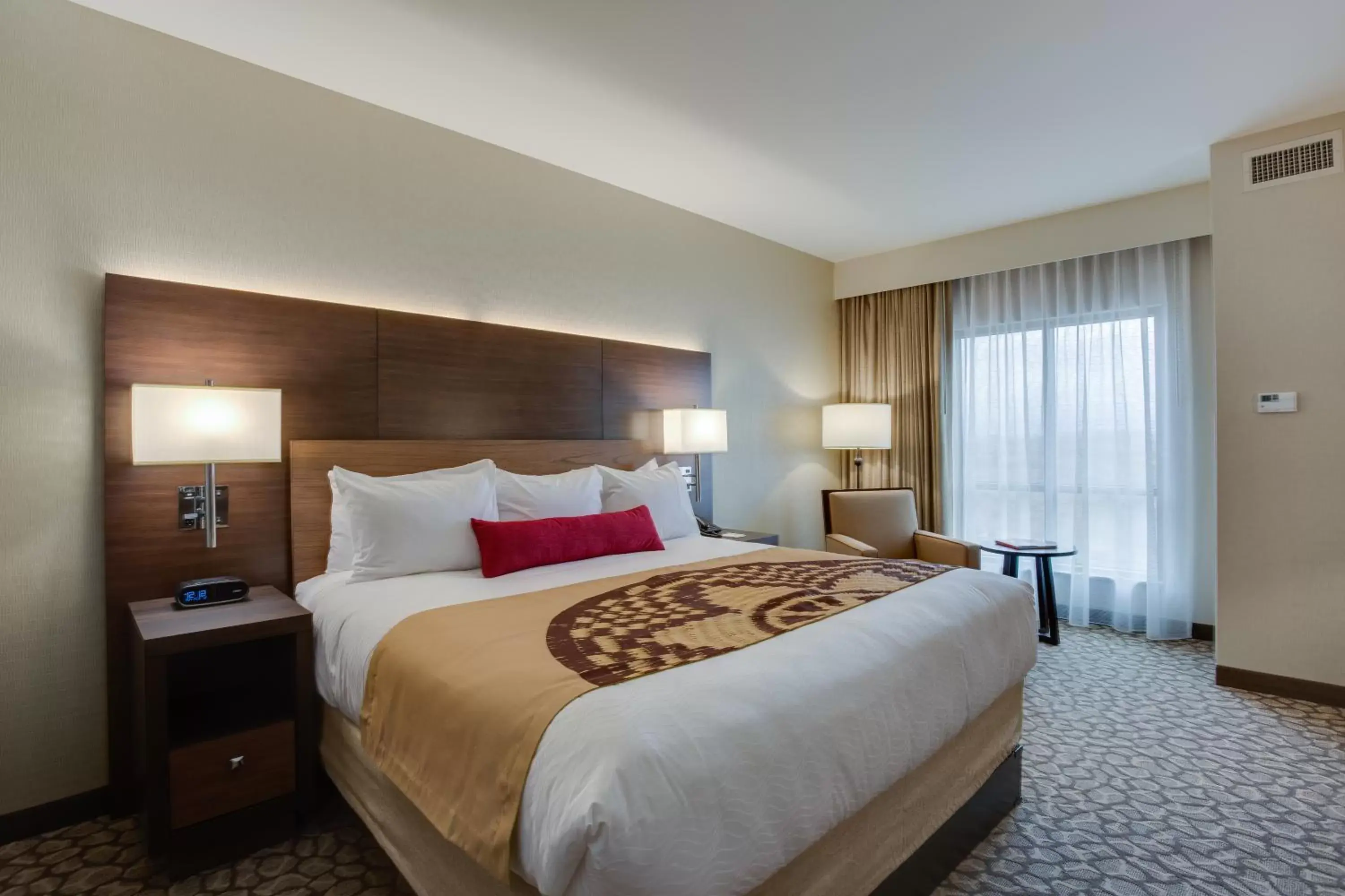 Superior King Room in Cliff Castle Casino Hotel Superior King Room in Cliff Castle Casino Hotel