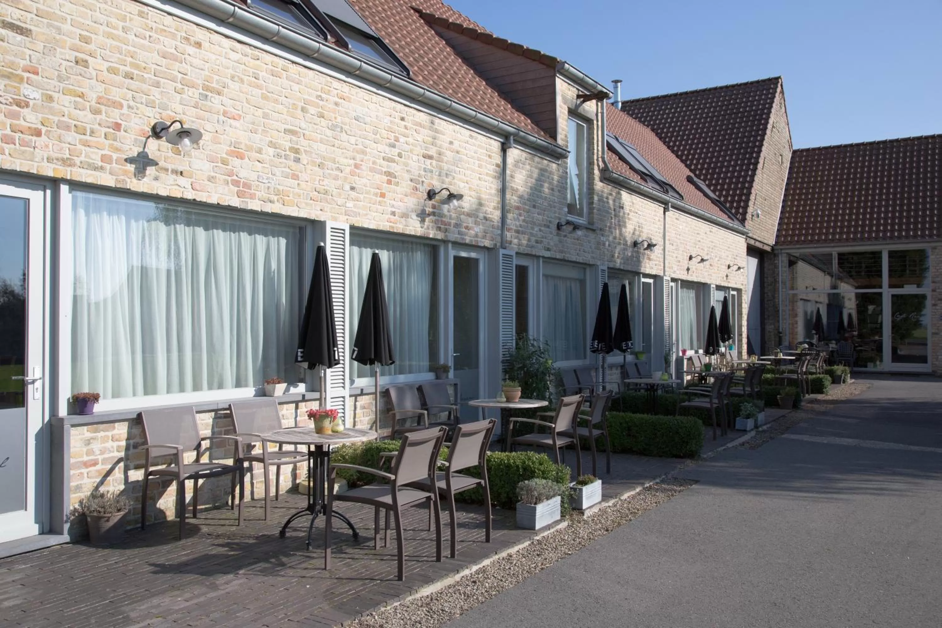 Restaurant/Places to Eat in B&B Het Schaliënhof