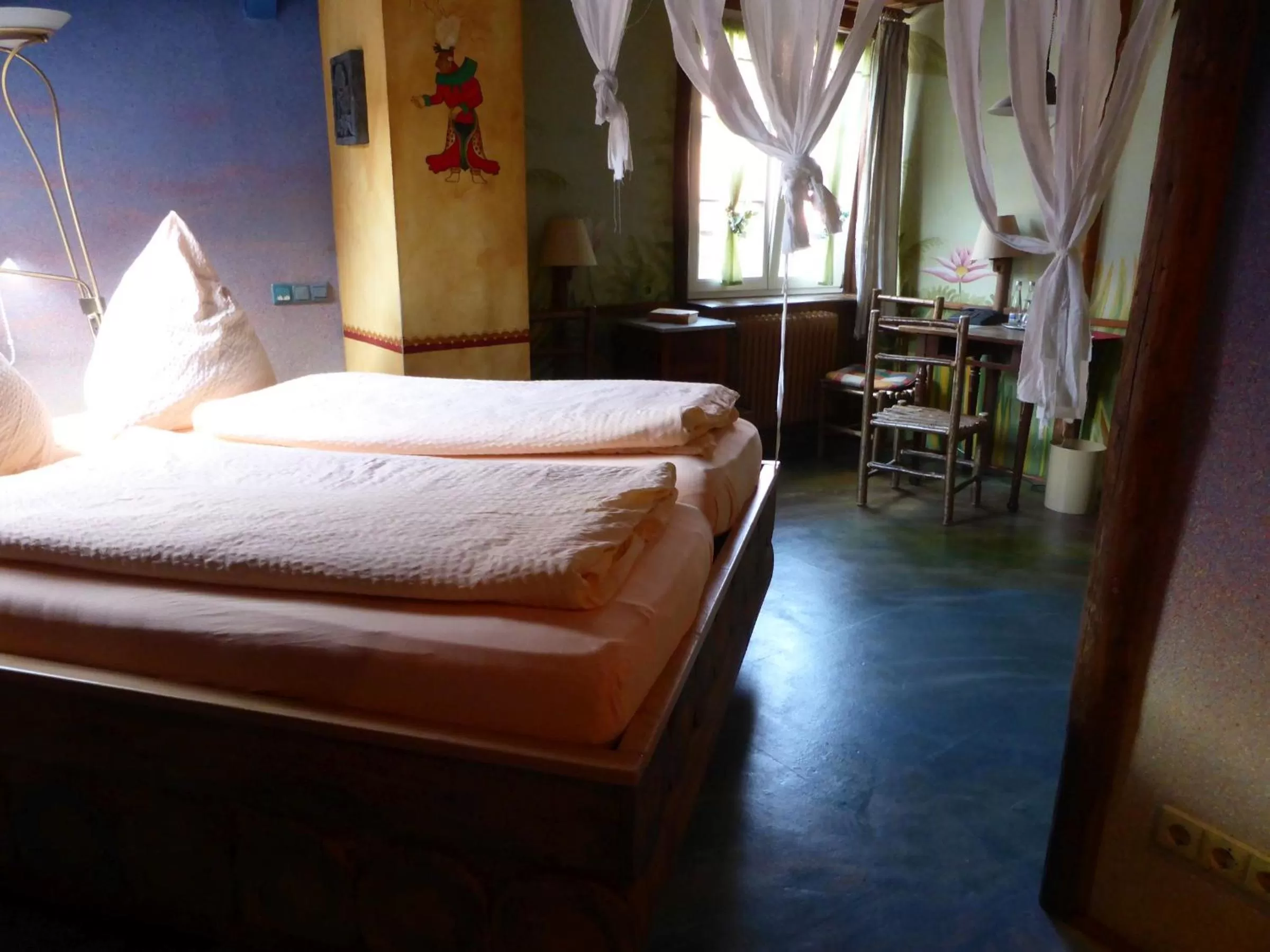 Bed in Gasthaus Storchen Hellas